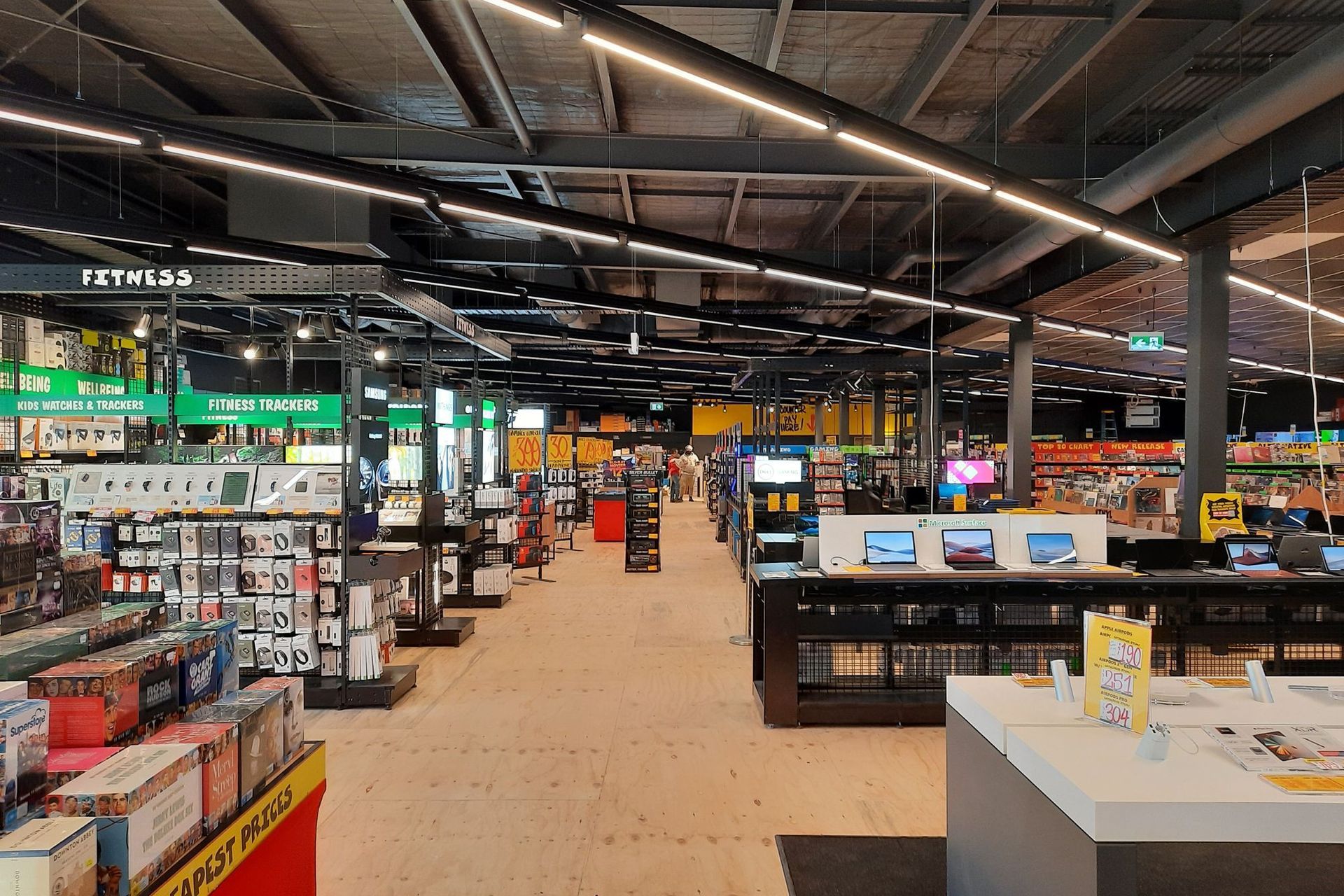 JB HiFi