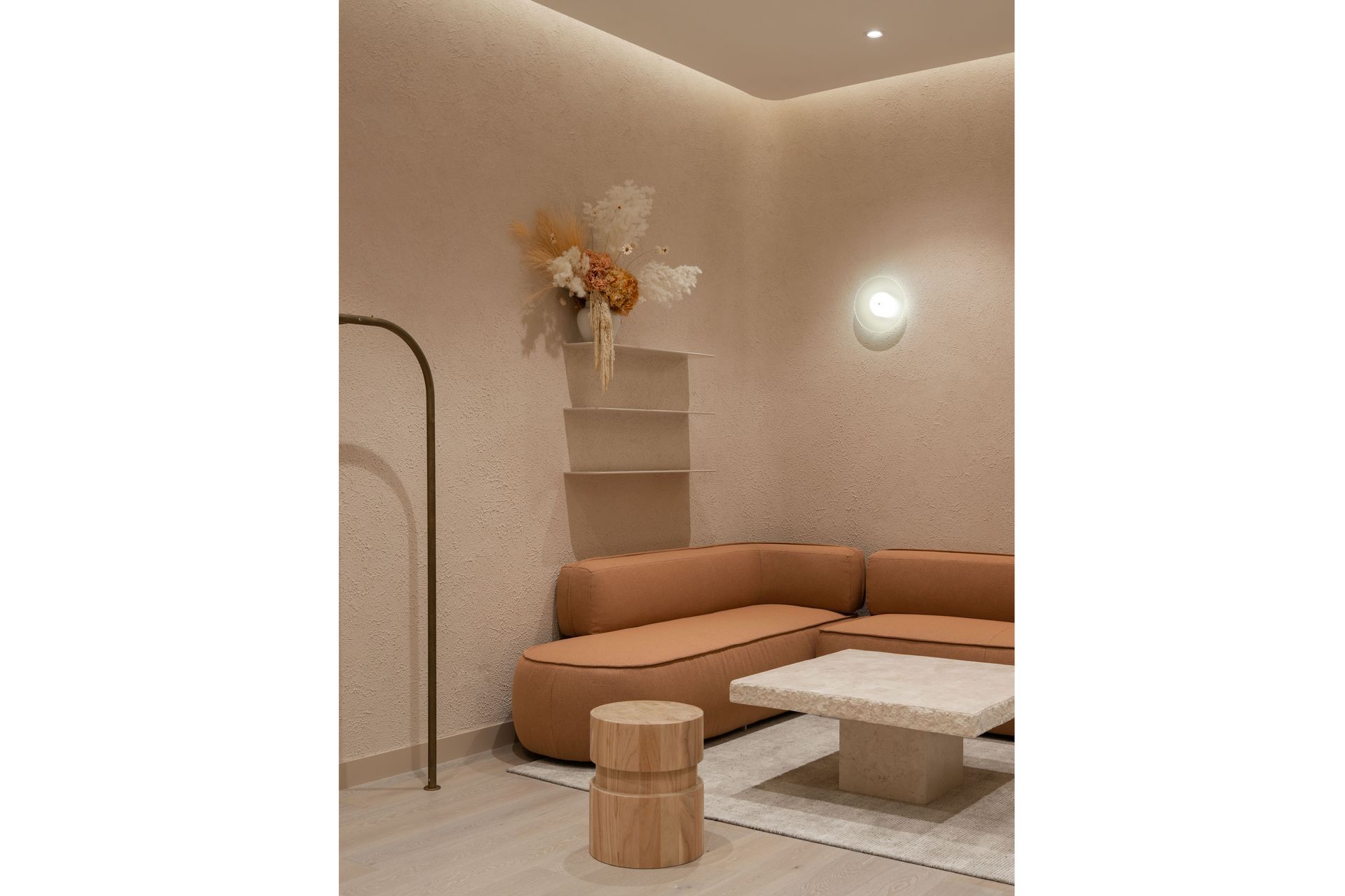 Karrinyup-styling-suite-photo-template-for-project-pages2.jpg