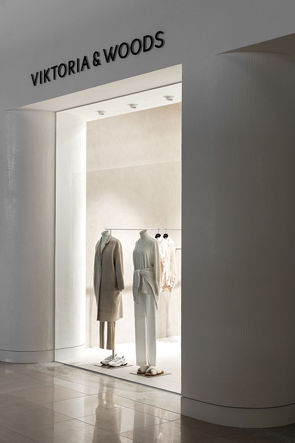 Viktoria &amp; Woods Chadstone