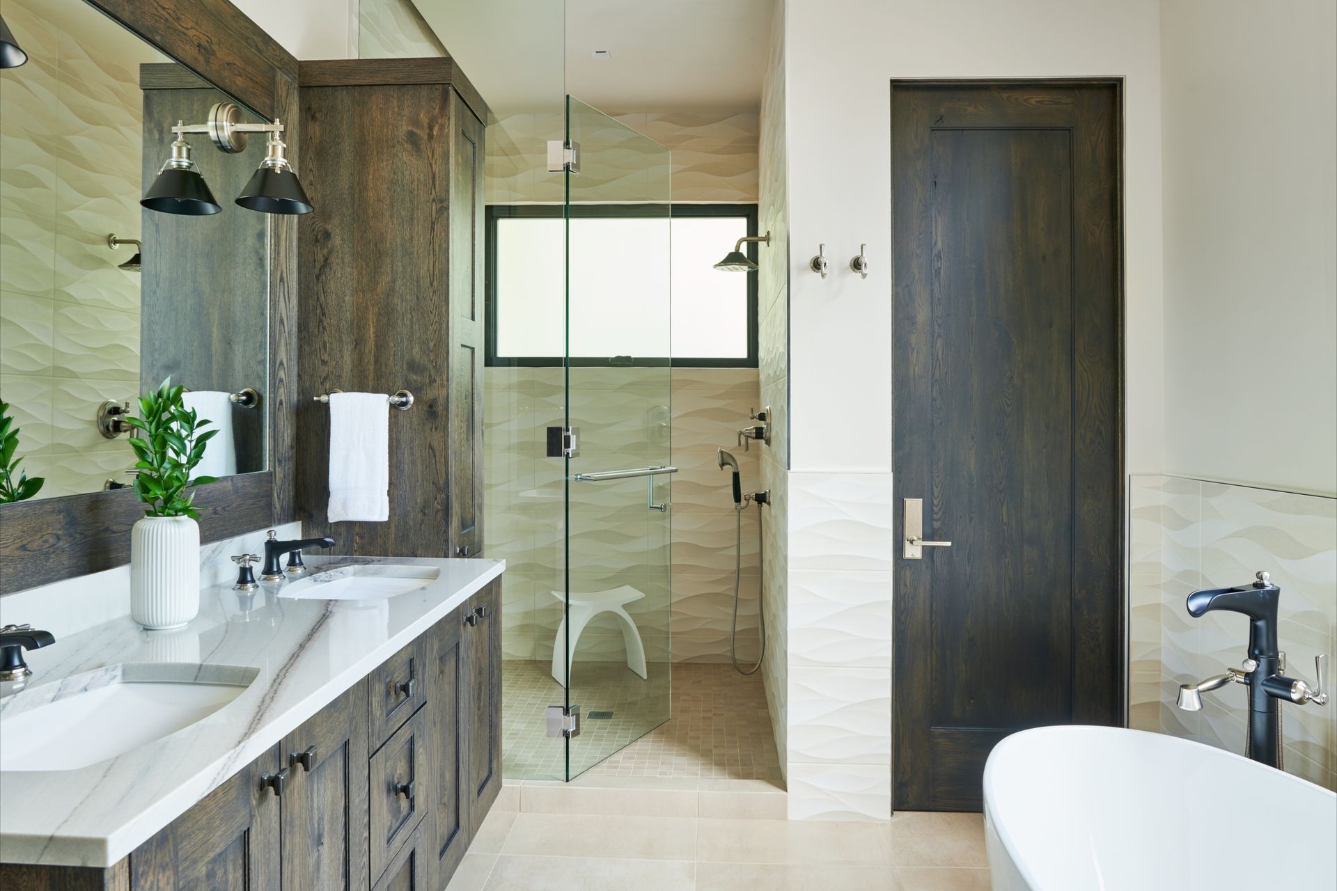 22230PineCrest8148-ap-compressed.jpg