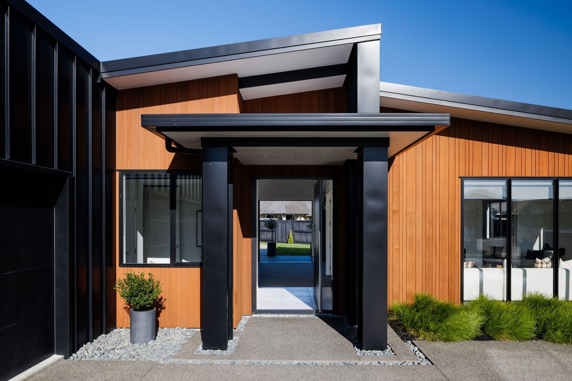 27-web-or-mls-24inHouseAR56452.jpg