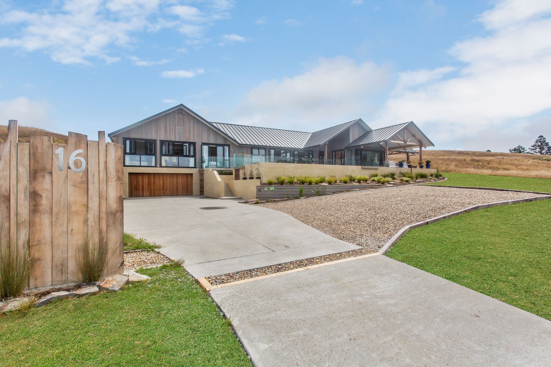 Weiti Bay Residence