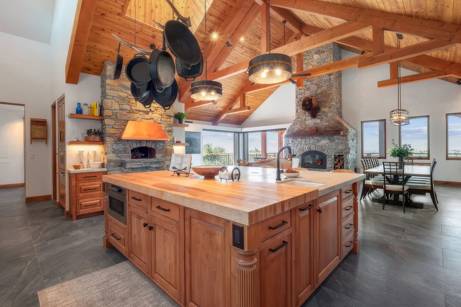 3445StageSpringsRoadInterior-4-ap-compressed-upscaled-by-Replicate.jpg