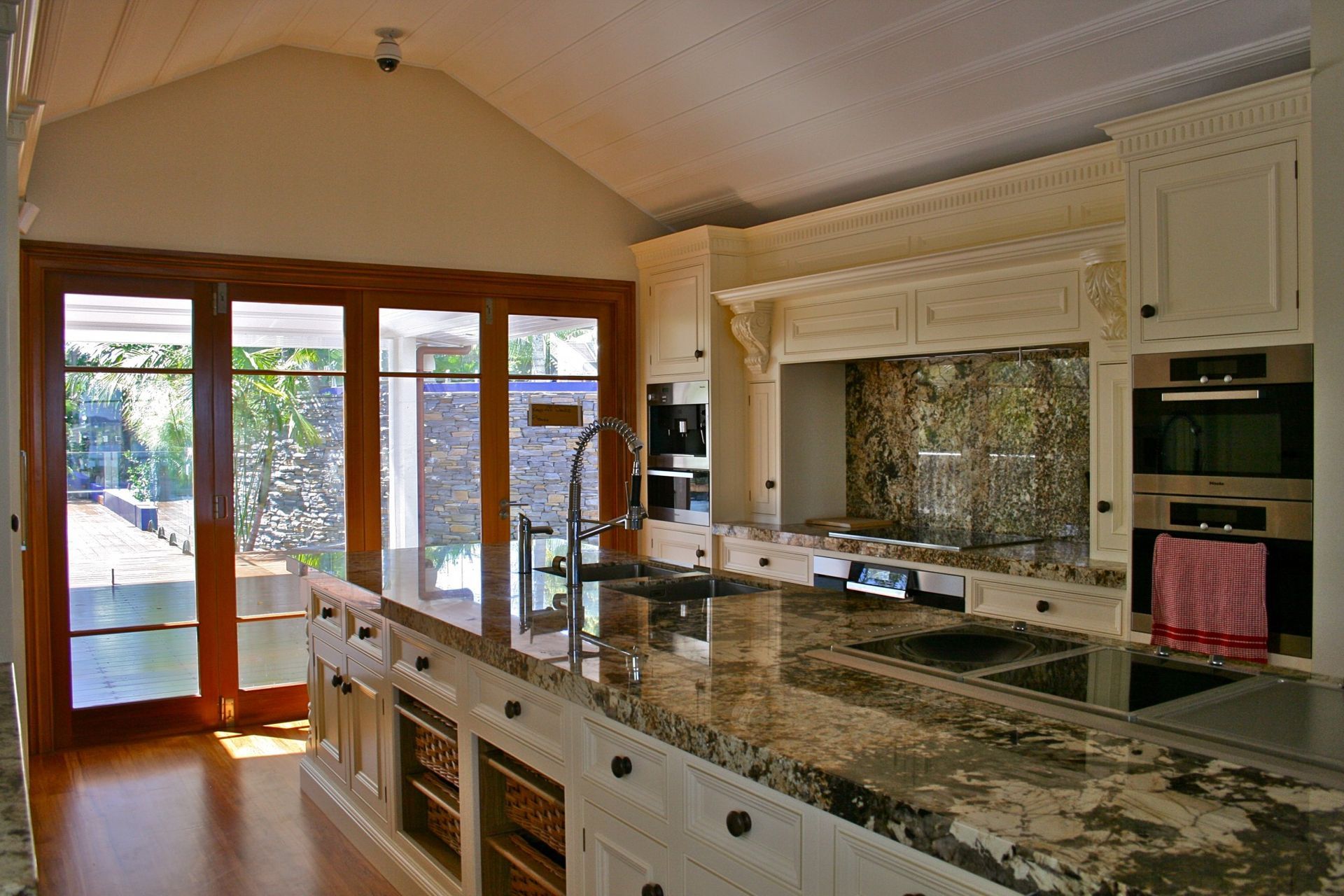 Colonial Style