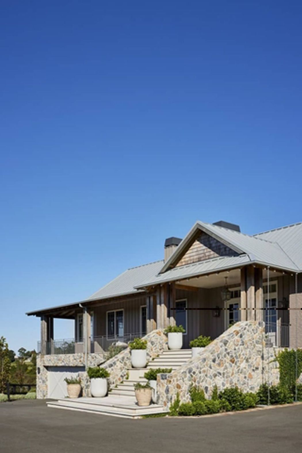 PRESTIGIOUS-AWARD-FOR-RESIDENTIAL-BUILD-Snap-Line4509result.jpg