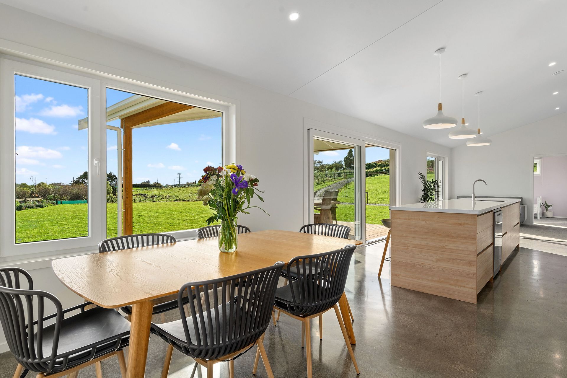 Taranaki - Egmont Village