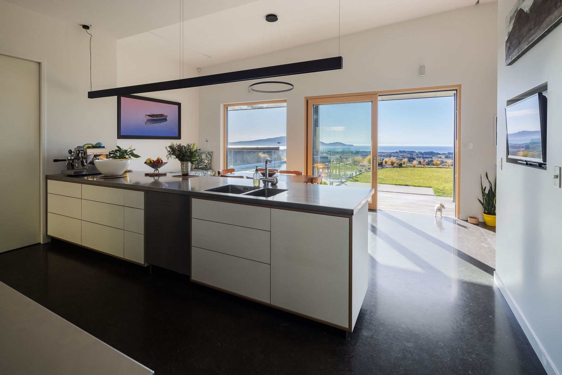 Waikanae House