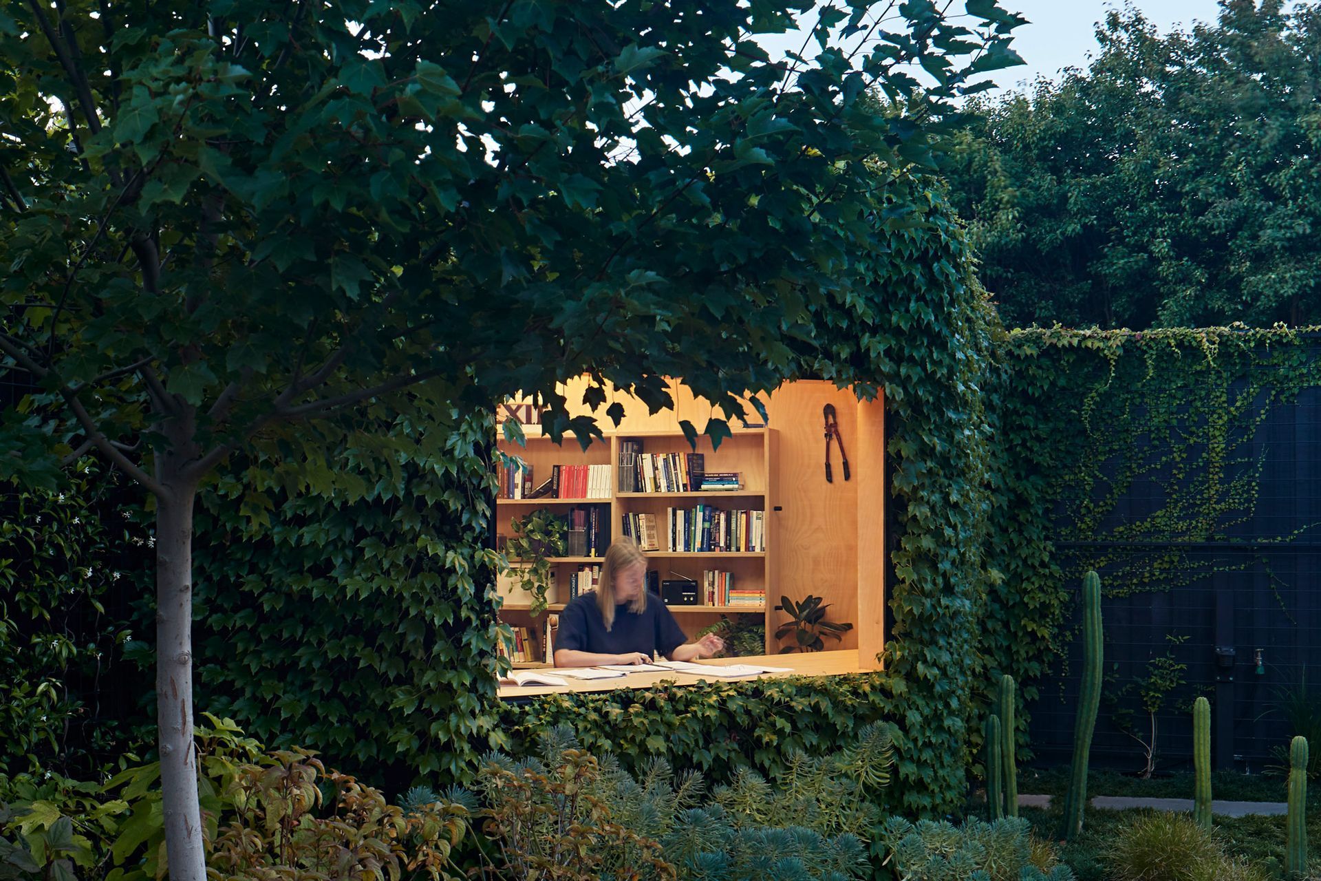 WritersShed02.jpg