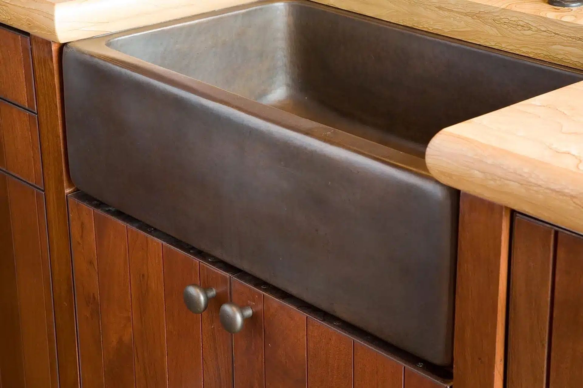 moto-x-cabin27jpg-ap-compressed.jpg