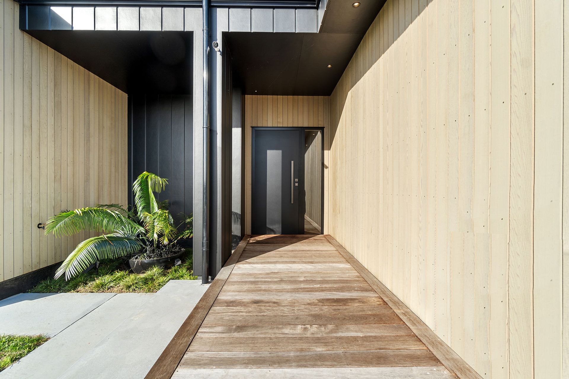 waikato-appeal-aplenty-front-doorjpeg-1.jpg