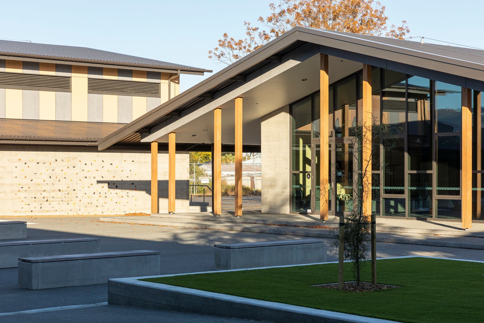Te Aratai College