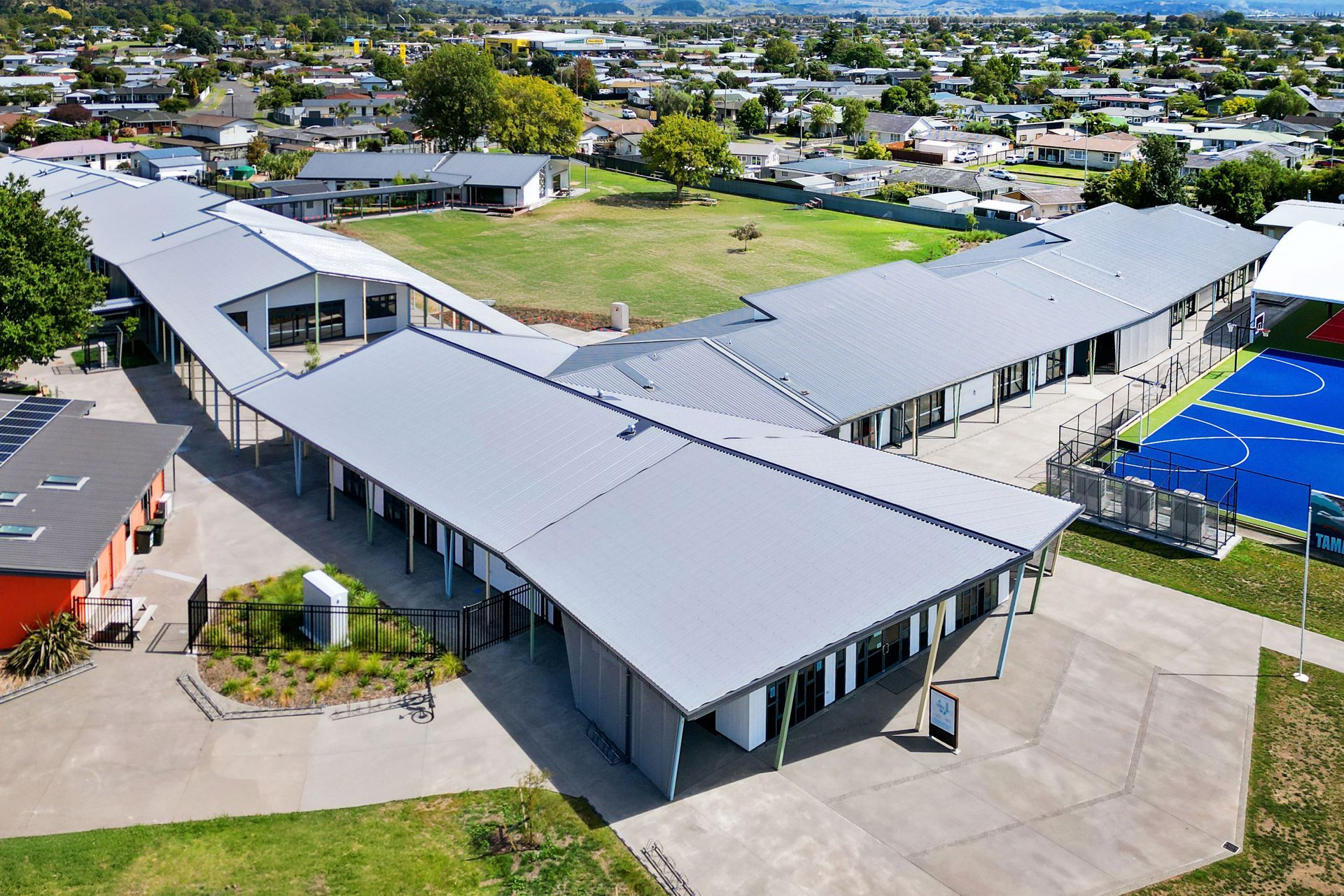 681ab3acf827d4fffa61ad79Tamatea-School-7PENZL.jpg