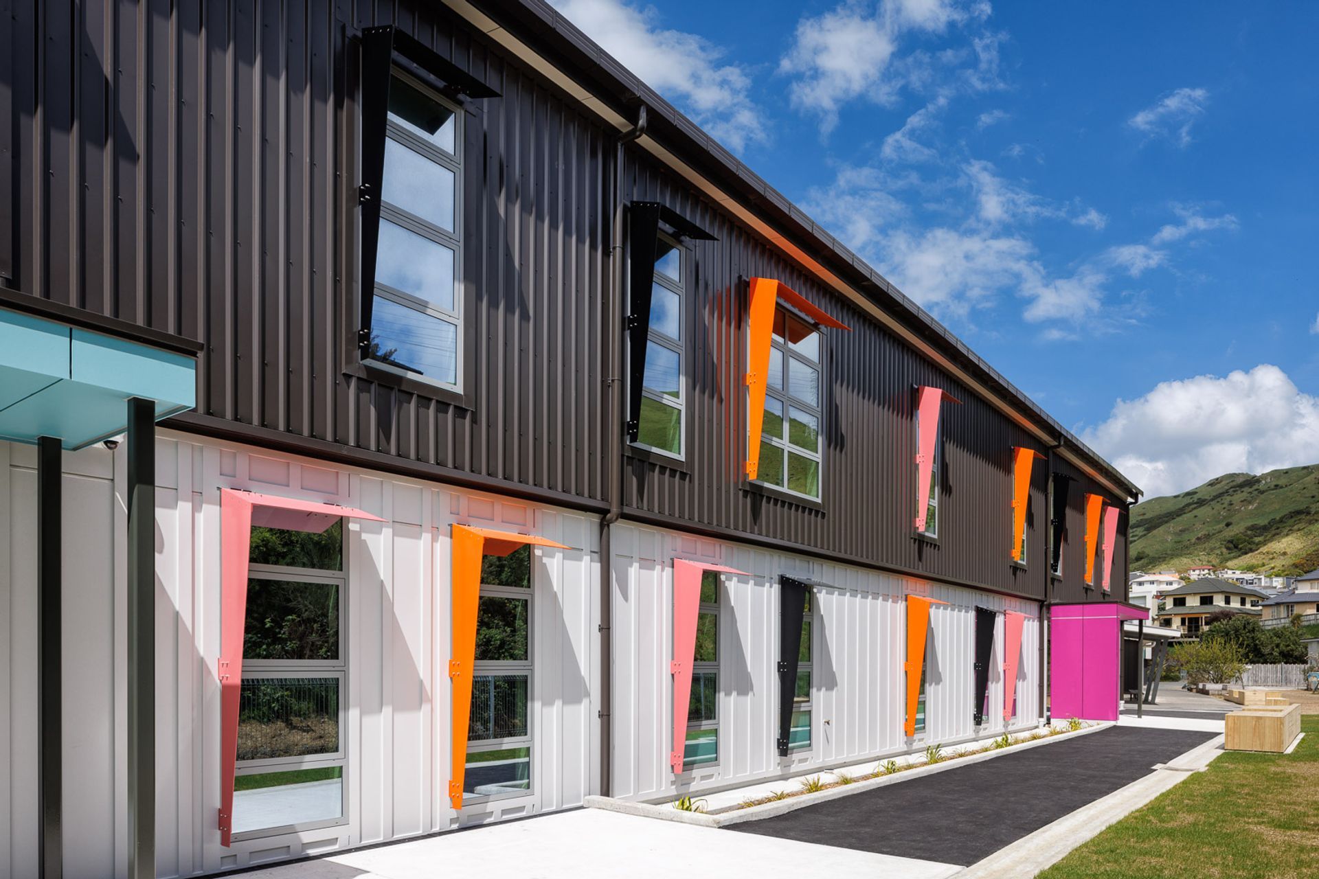 Amesbury-School-building-low-res-006.jpg