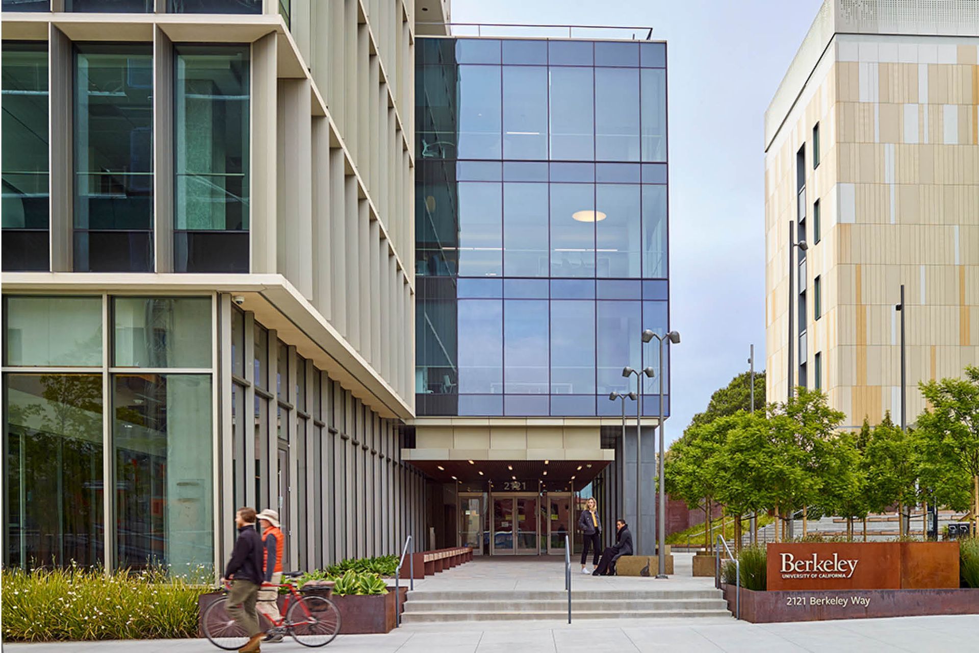 BerkeleyWayWest02.jpg