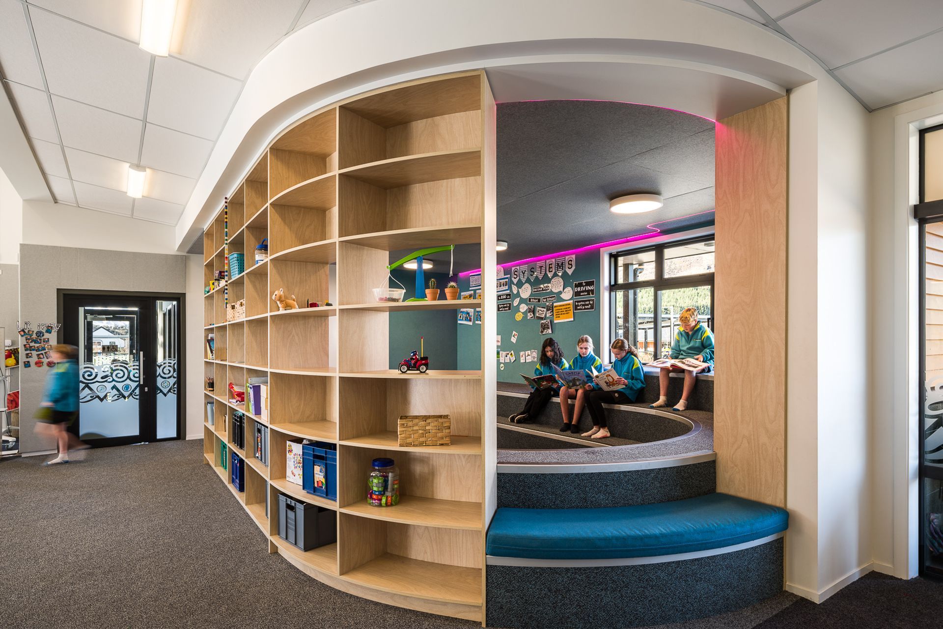 Shotover Primary School - Stage 2 &amp; 3