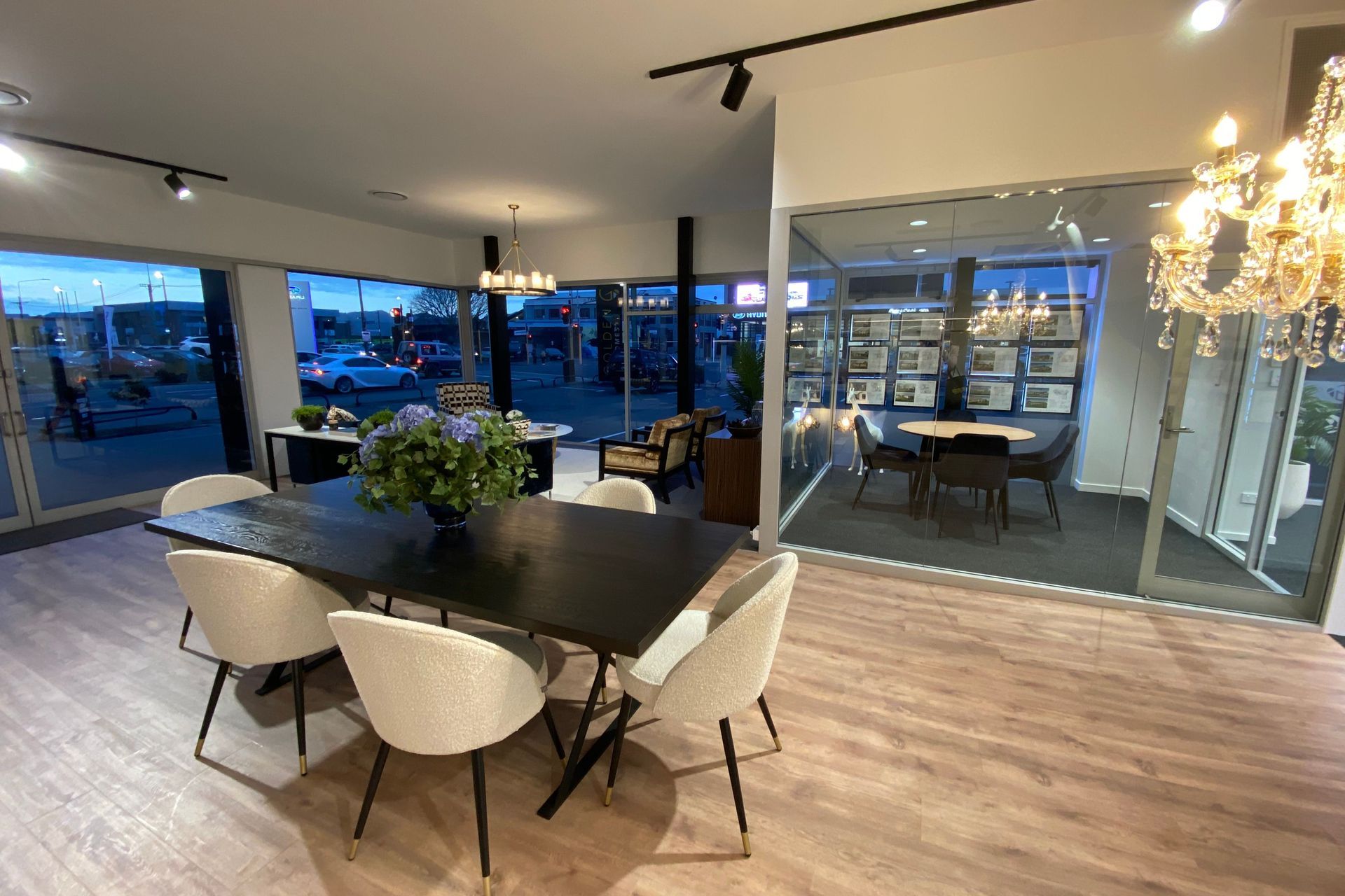Christchurch CBD Main Offices &amp; Showroom - Showhome