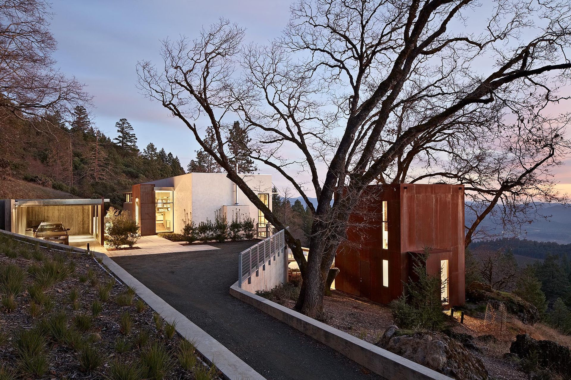 002Zack-de-VitoModern-Architecture-Construction-DesignBuildLK-HouseCalistogaCustom-HomeFront-Site-ViewDamonte-002.jpg