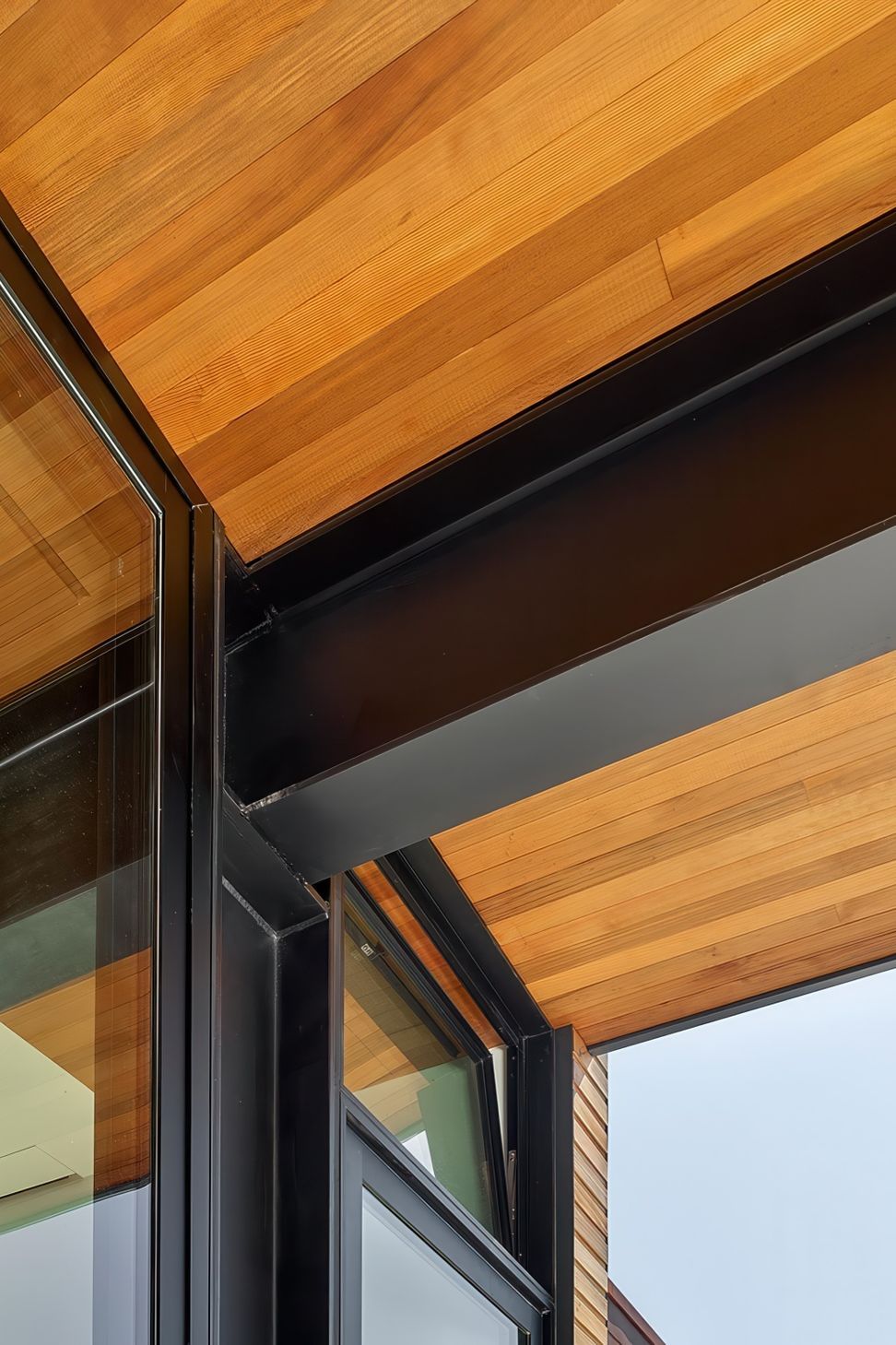 013Zack-de-VitoModern-Architecture-Construction-Design-BuildRidgeview-Estate-NapaCustom-HomeBeam-Window-detailCesar-Rubio.jpeg
