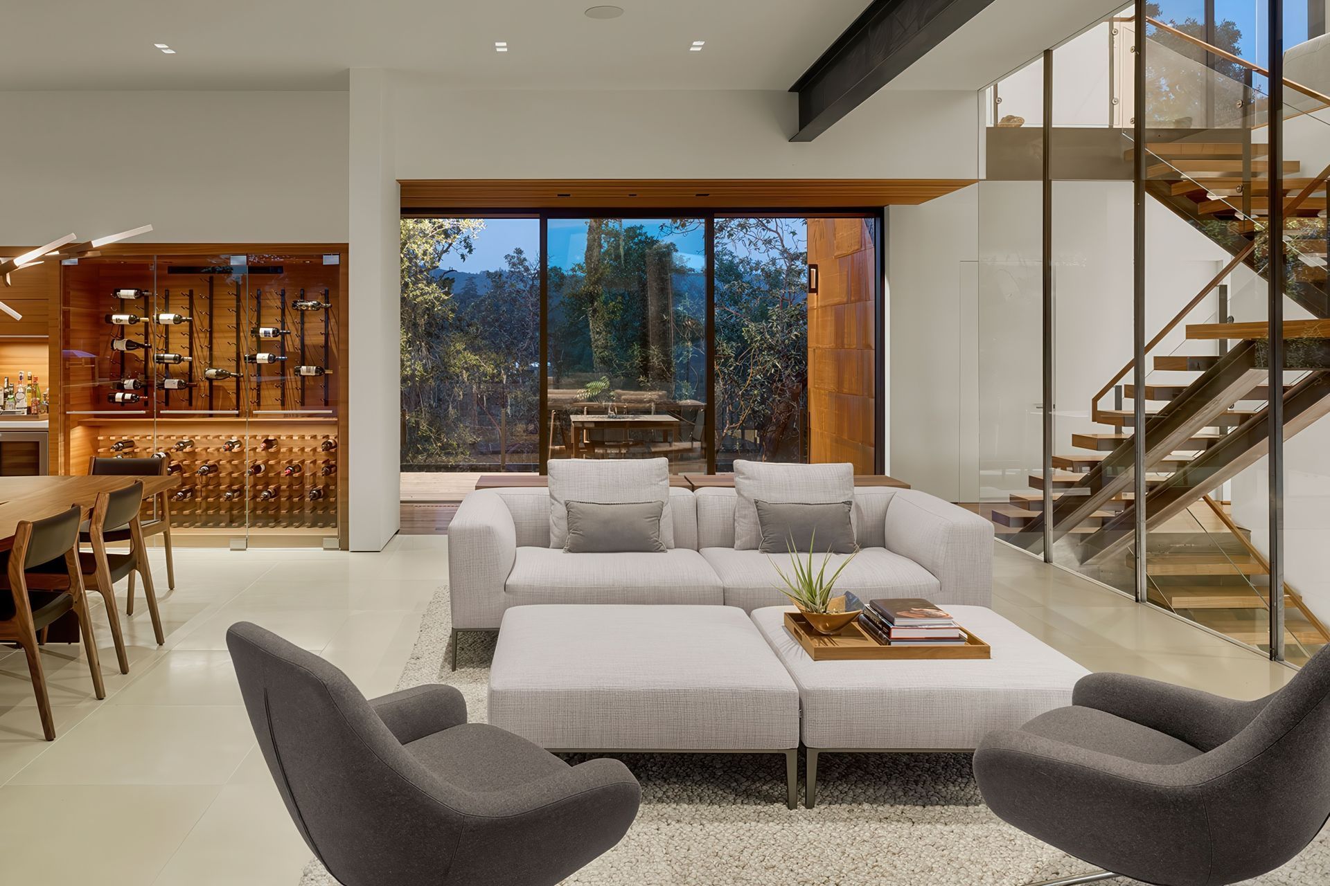 021Zack-de-VitoModern-Architecture-Construction-Design-BuildRidgeview-Estate-NapaCustom-HomeLivingRoomStairwayTreesCesar-Rubio.jpeg
