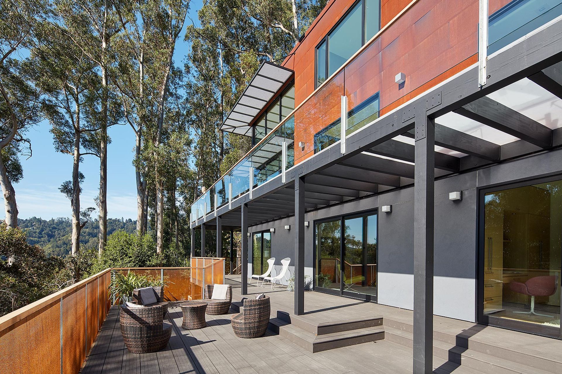 032Zack-de-VitoModern-Architecture-ConstructionDesign-BuildHillside-House-Marin-County-Custom-HomeLower-Deck-ElevationDamonte-032.jpg