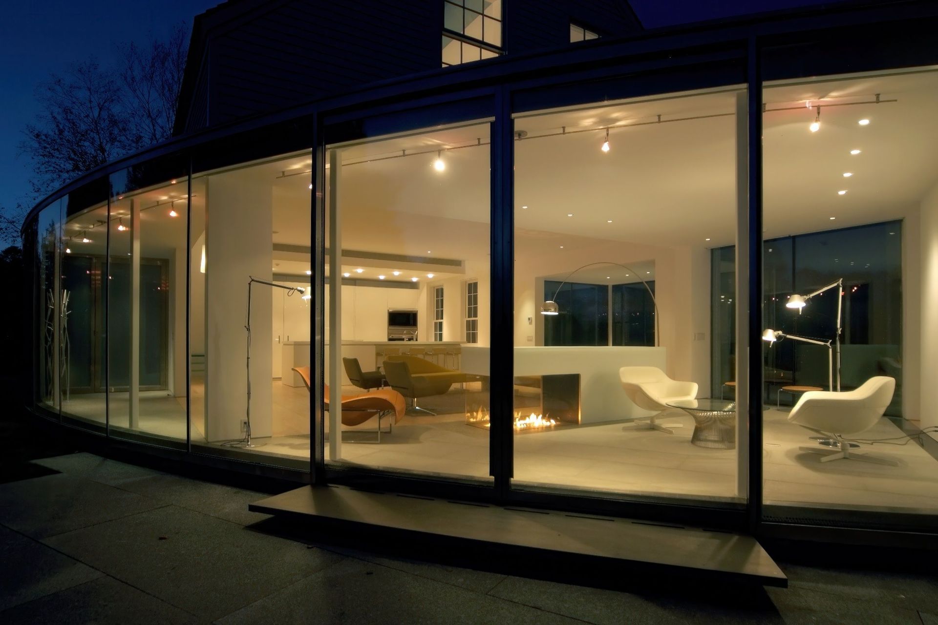 07-House-on-Casco-Bay-Sitting-Room-Night.jpeg