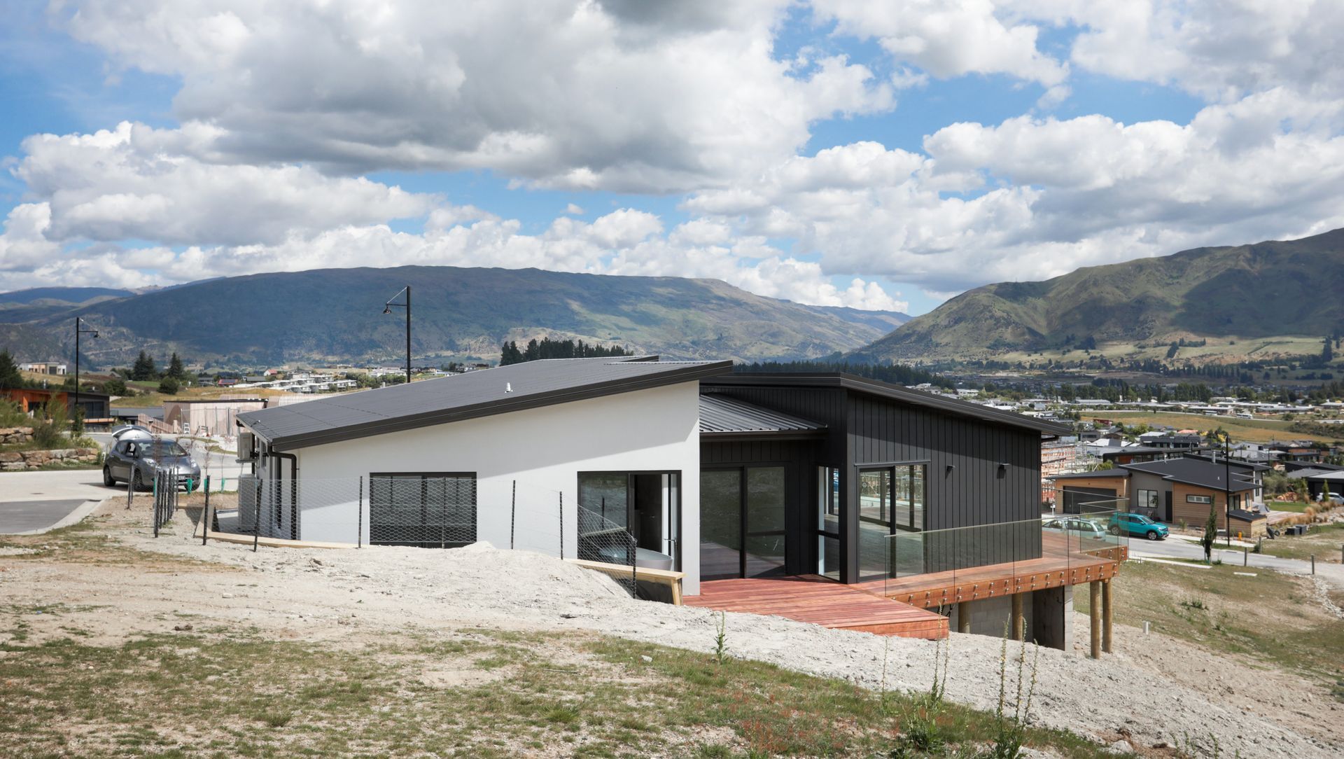 Atiku Rise, Wanaka banner