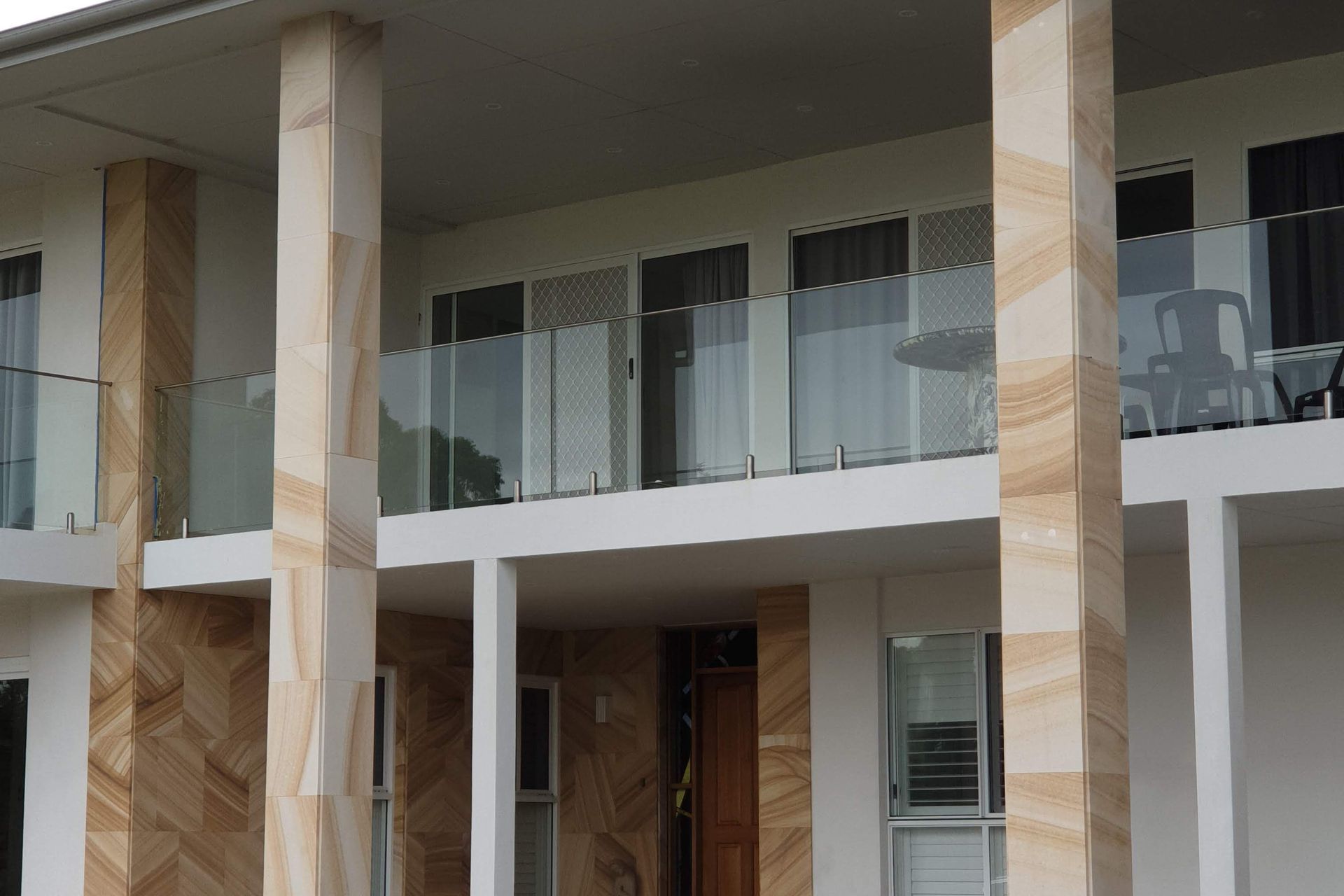 Annangrove Abode: Alterations & Additions to 1970's House