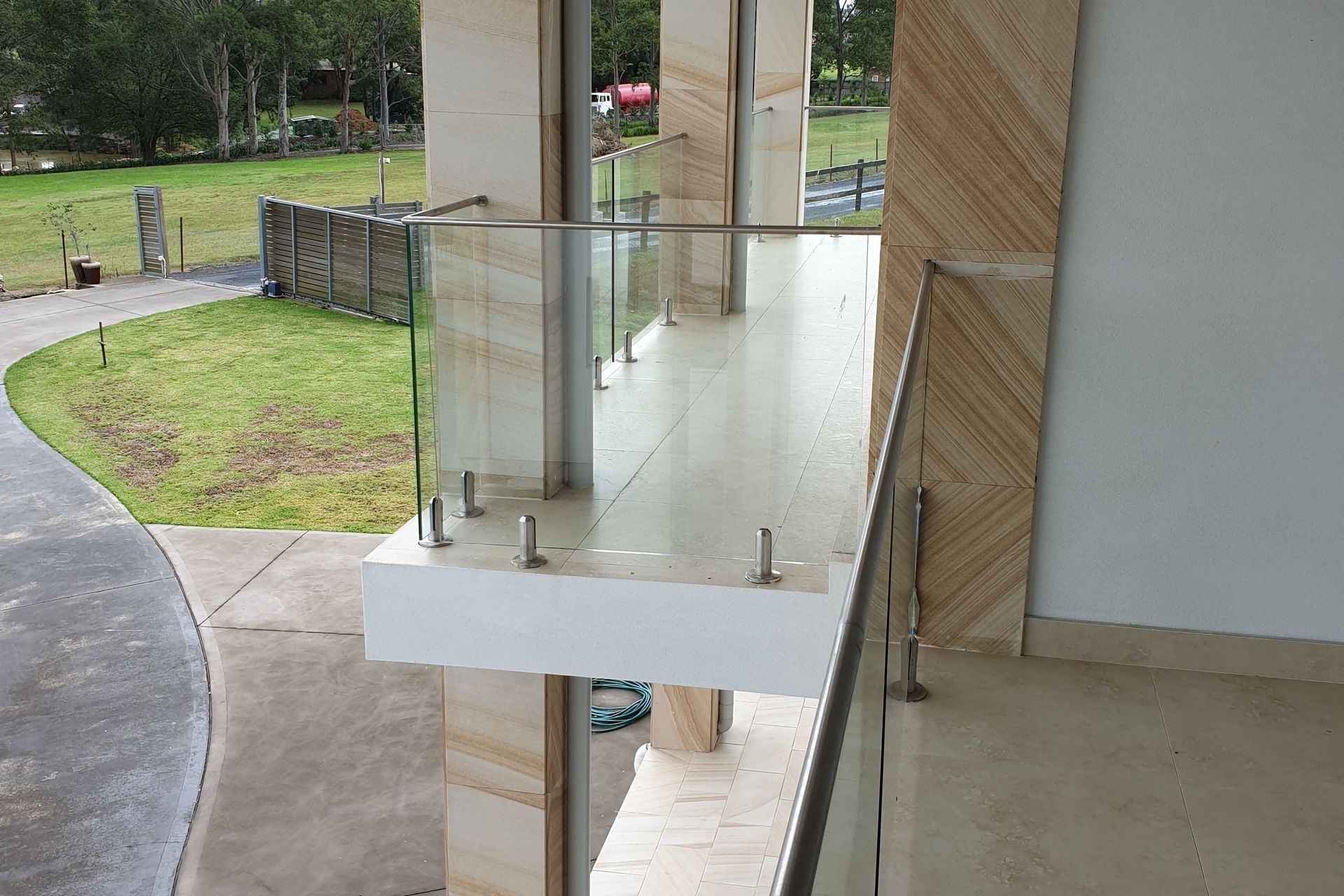 Annangrove Abode: Alterations & Additions to 1970's House