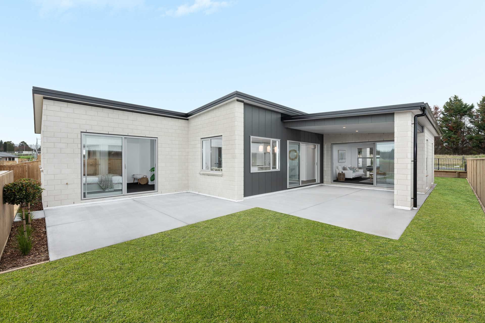 25 Tamihana Ave