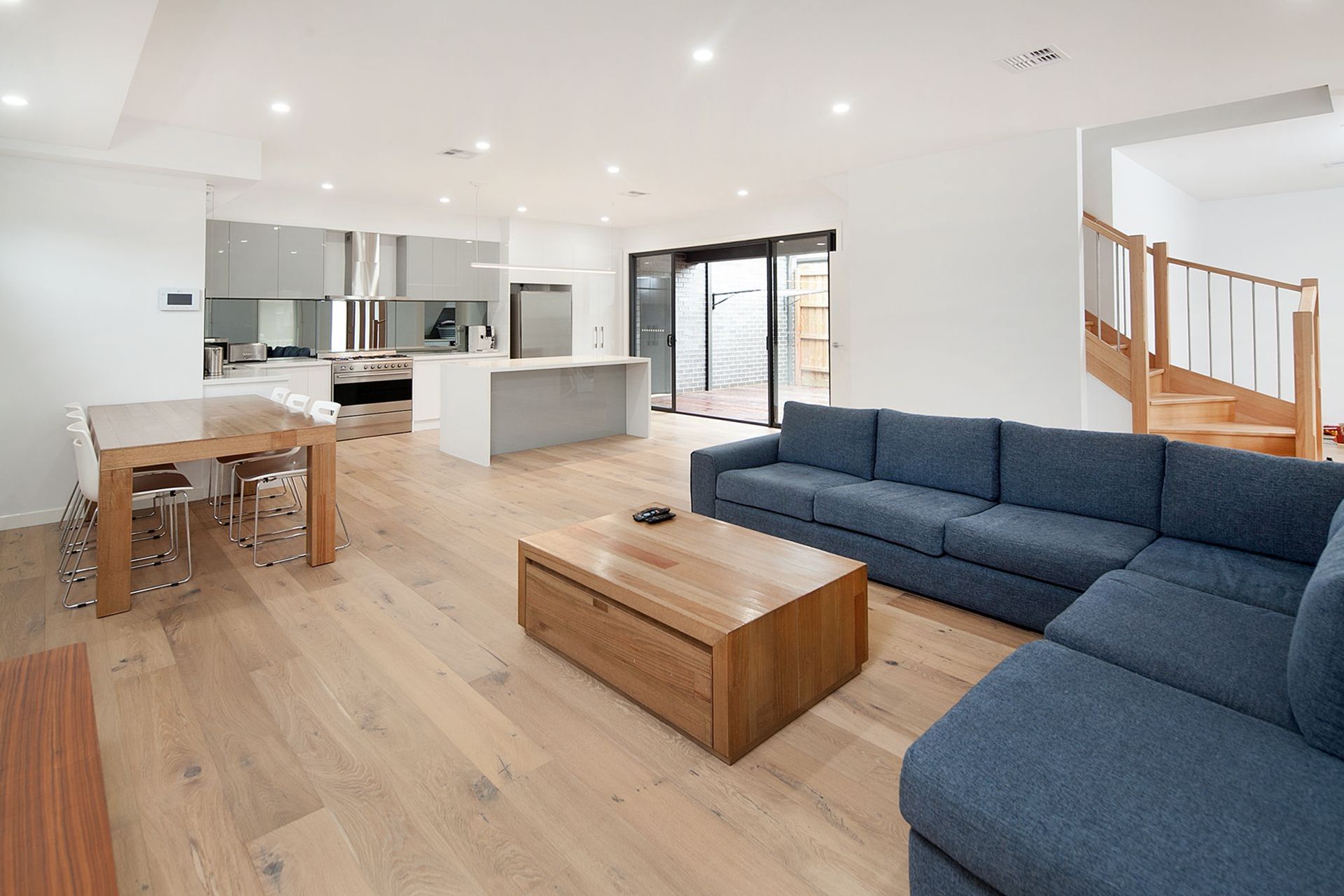 26-Jeffers-St-Noble-Park-Unit-1-5965-Web.jpg
