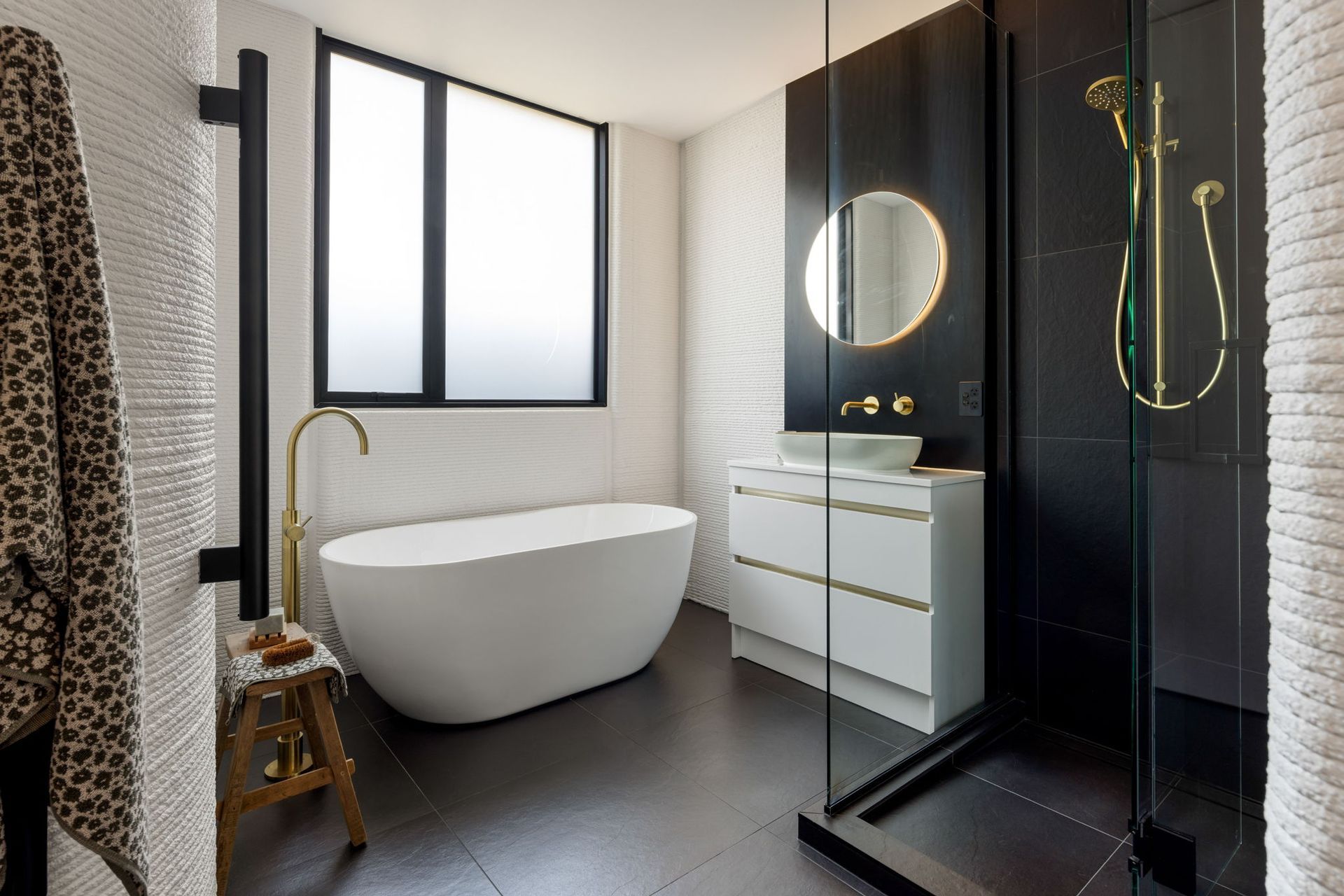 47-web-or-mls-aaron-radfordAR50929.jpg