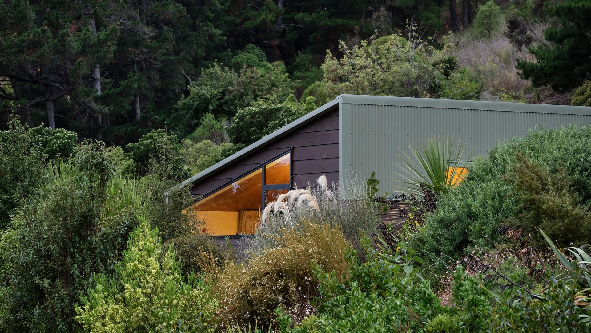 Heathcote Valley House banner