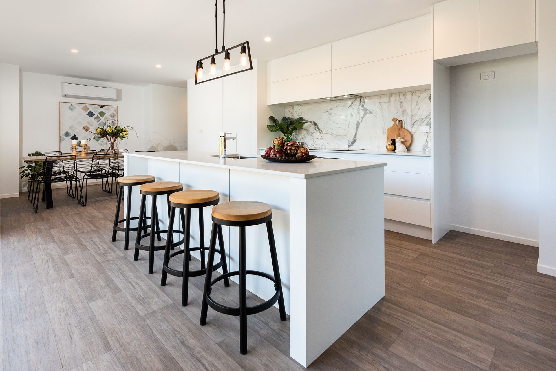 90 Awataha Cres