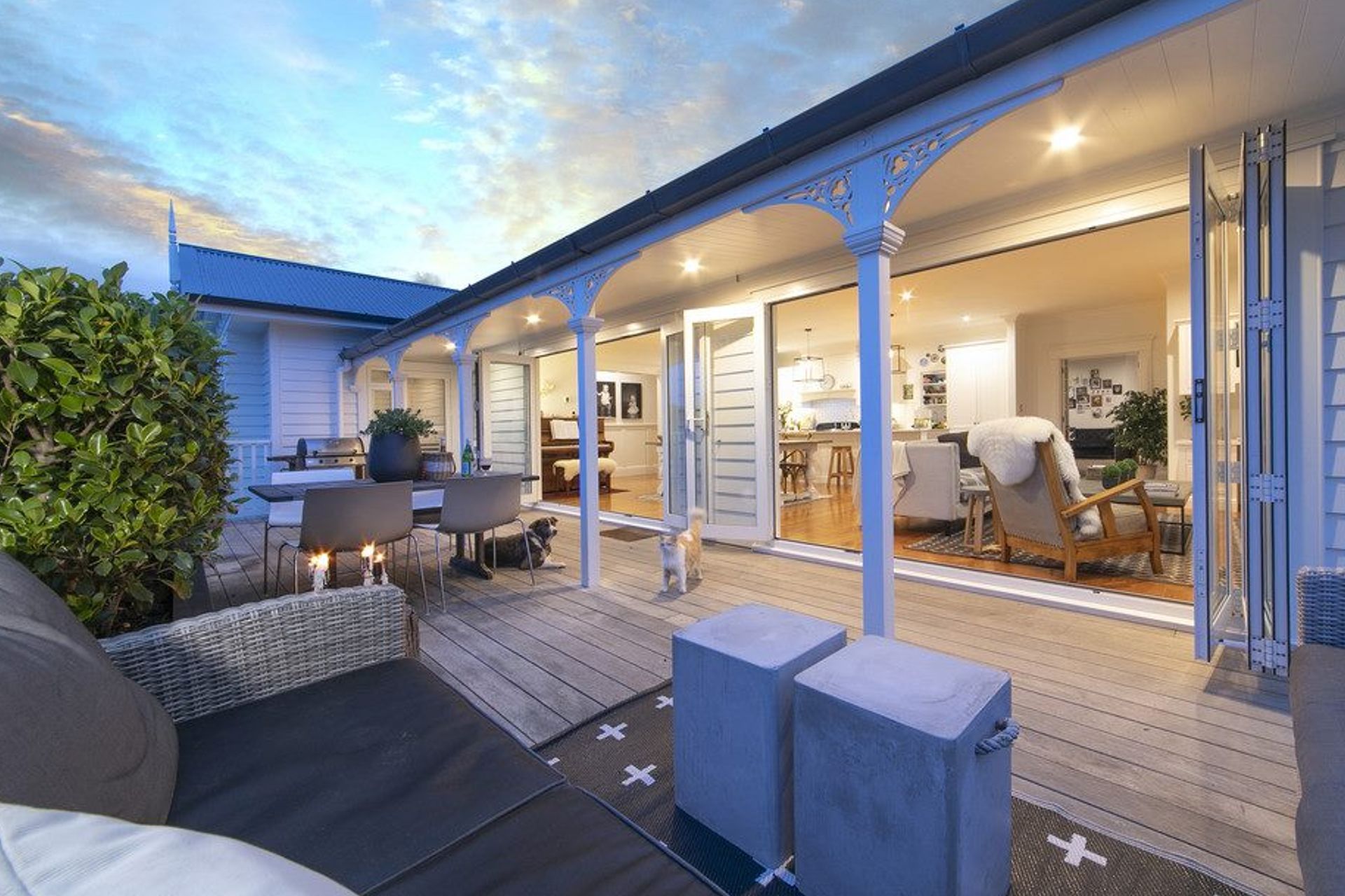 Riverhead Villa