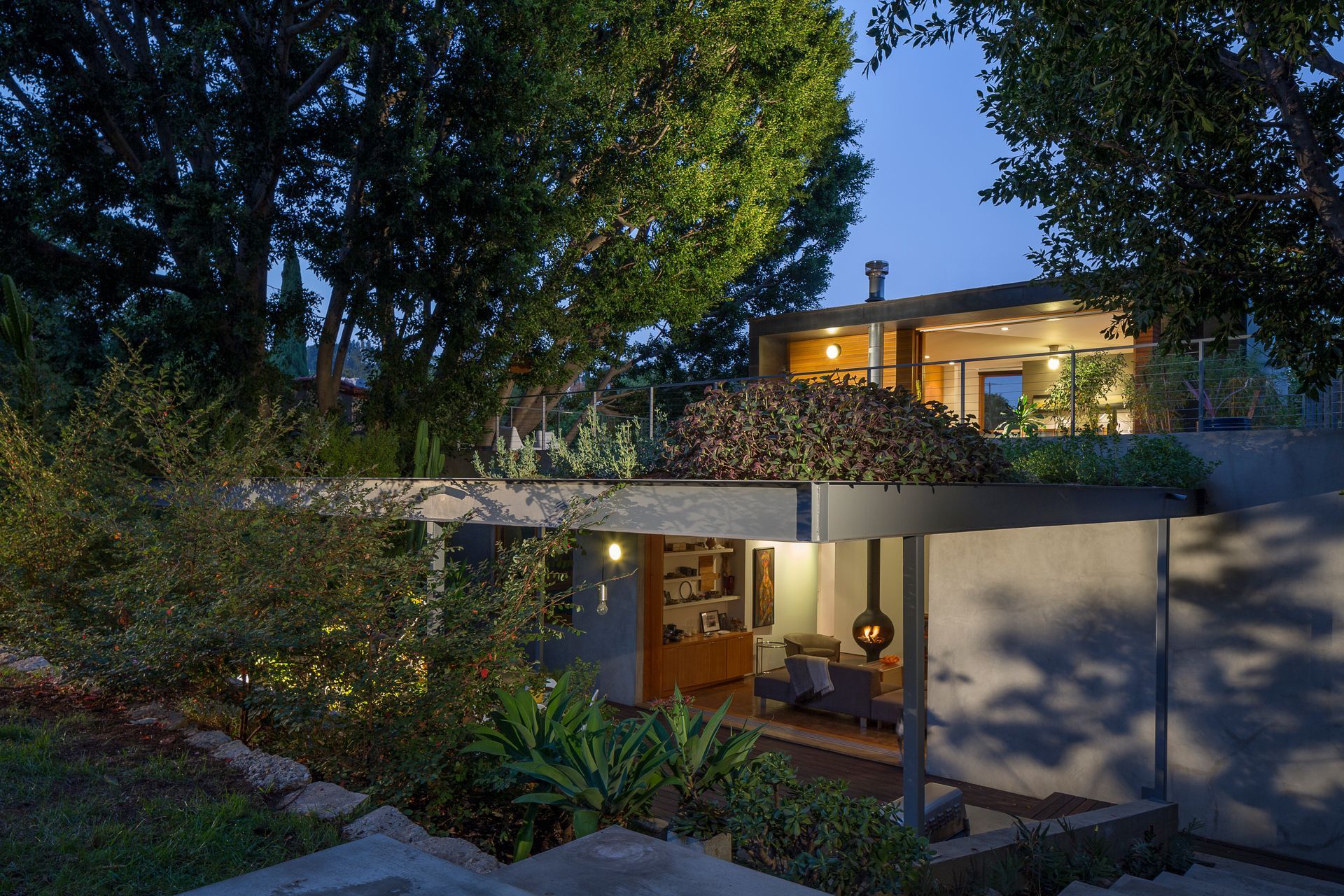 ANXSTACKED-DECK-HOUSE11.jpg