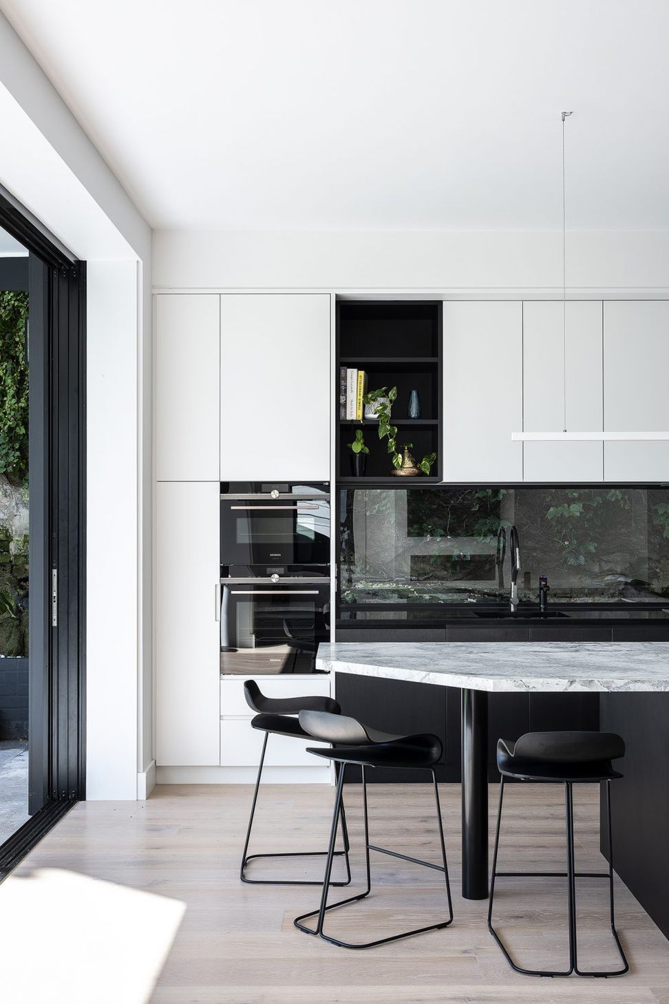CrossCut House