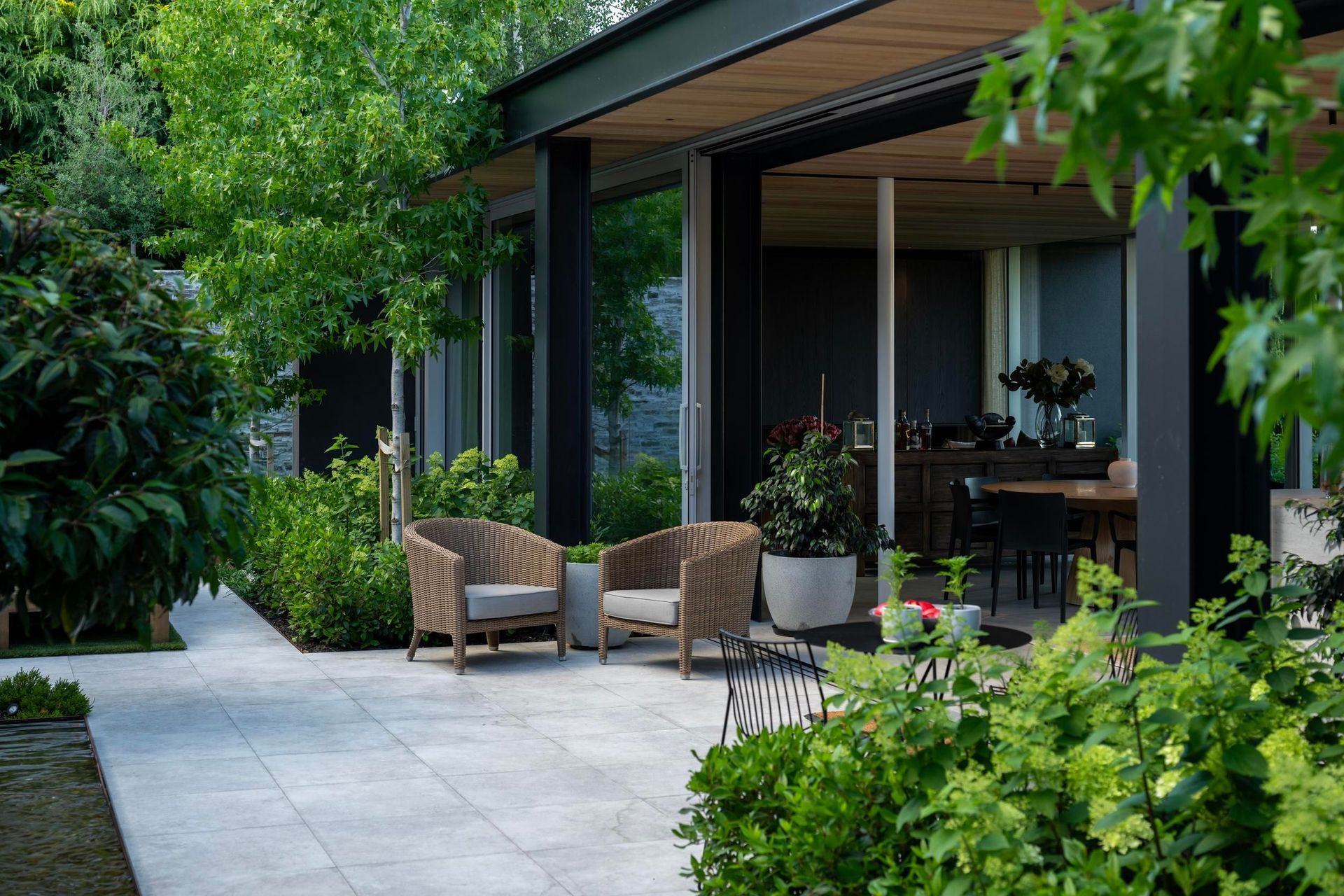 Courtyard-Housecourtyard-connection-to-houseSimon-Devitt4.jpg