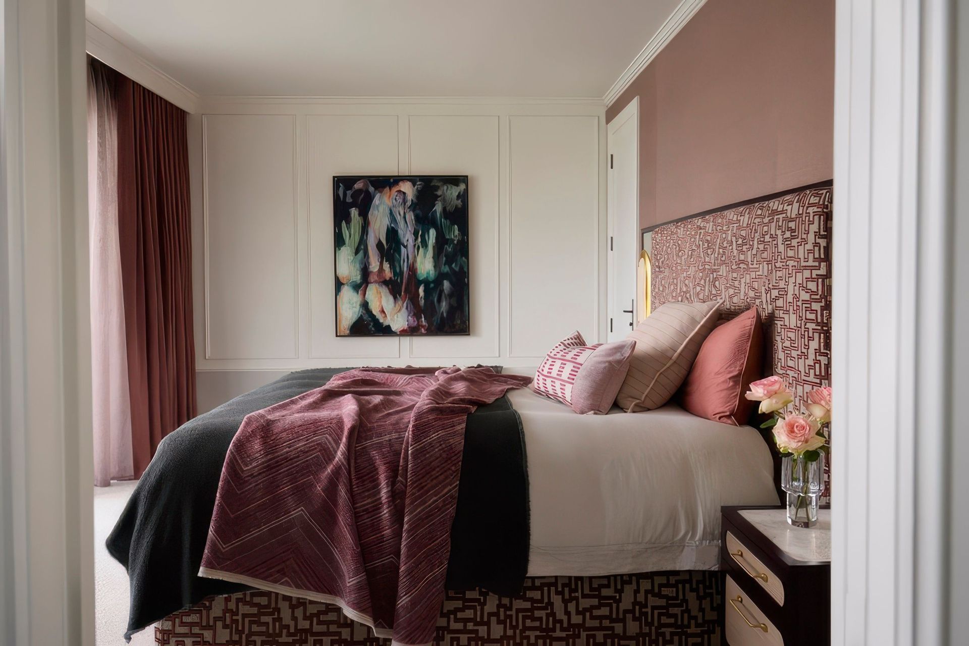 EB-INteriors-River-House0209-1-WordPress-Medium-800x534-1-gigapixel-standard-v2-3x.jpeg