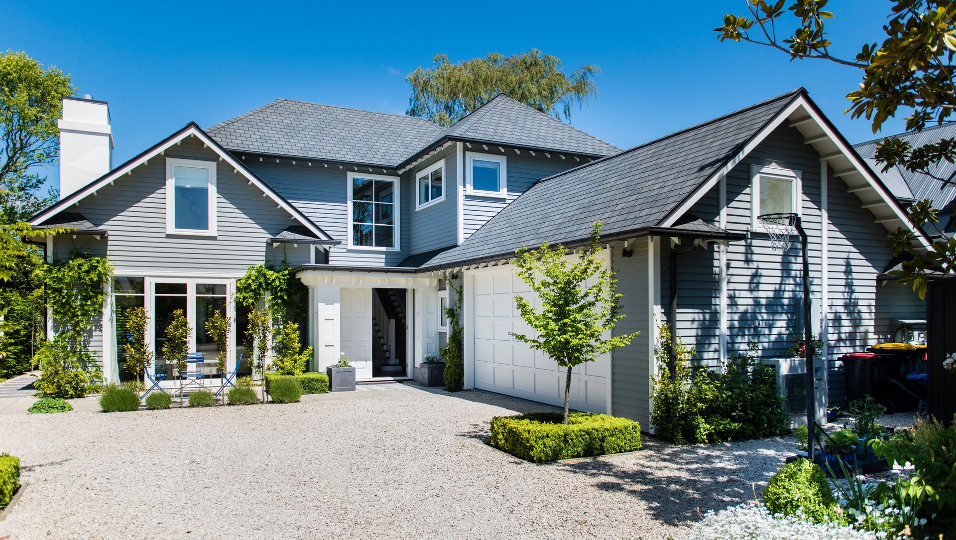 Elegant Narrow-Site Home | Renovation banner