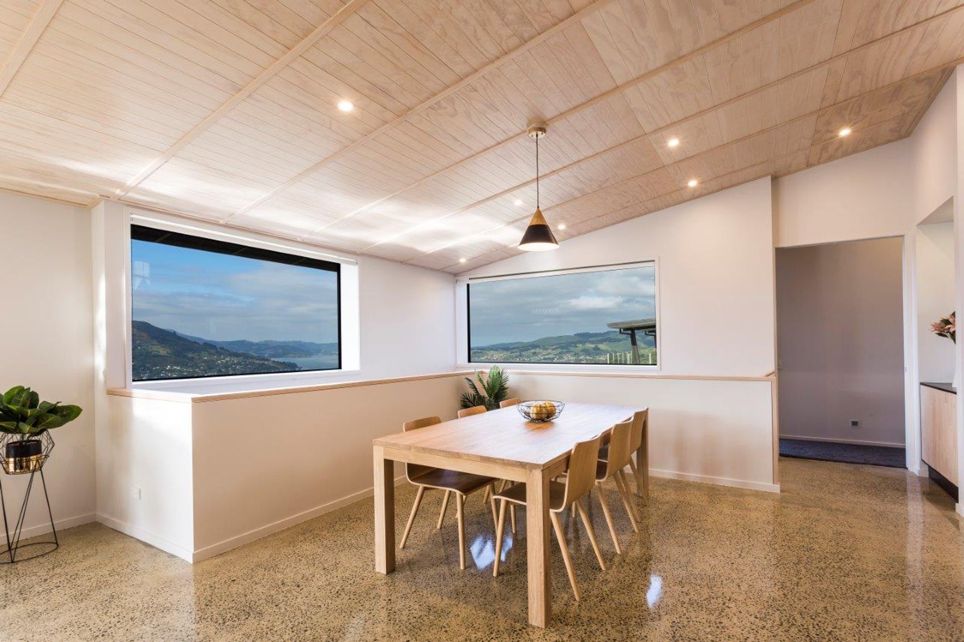 Waverly Residence