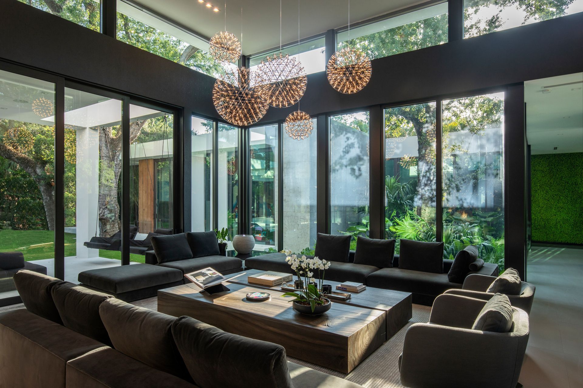 OAKS-Residence-by-SDH-Studio-Photo-by-Robin-Hill-c-HI-RES-67-ap-compressed.jpg
