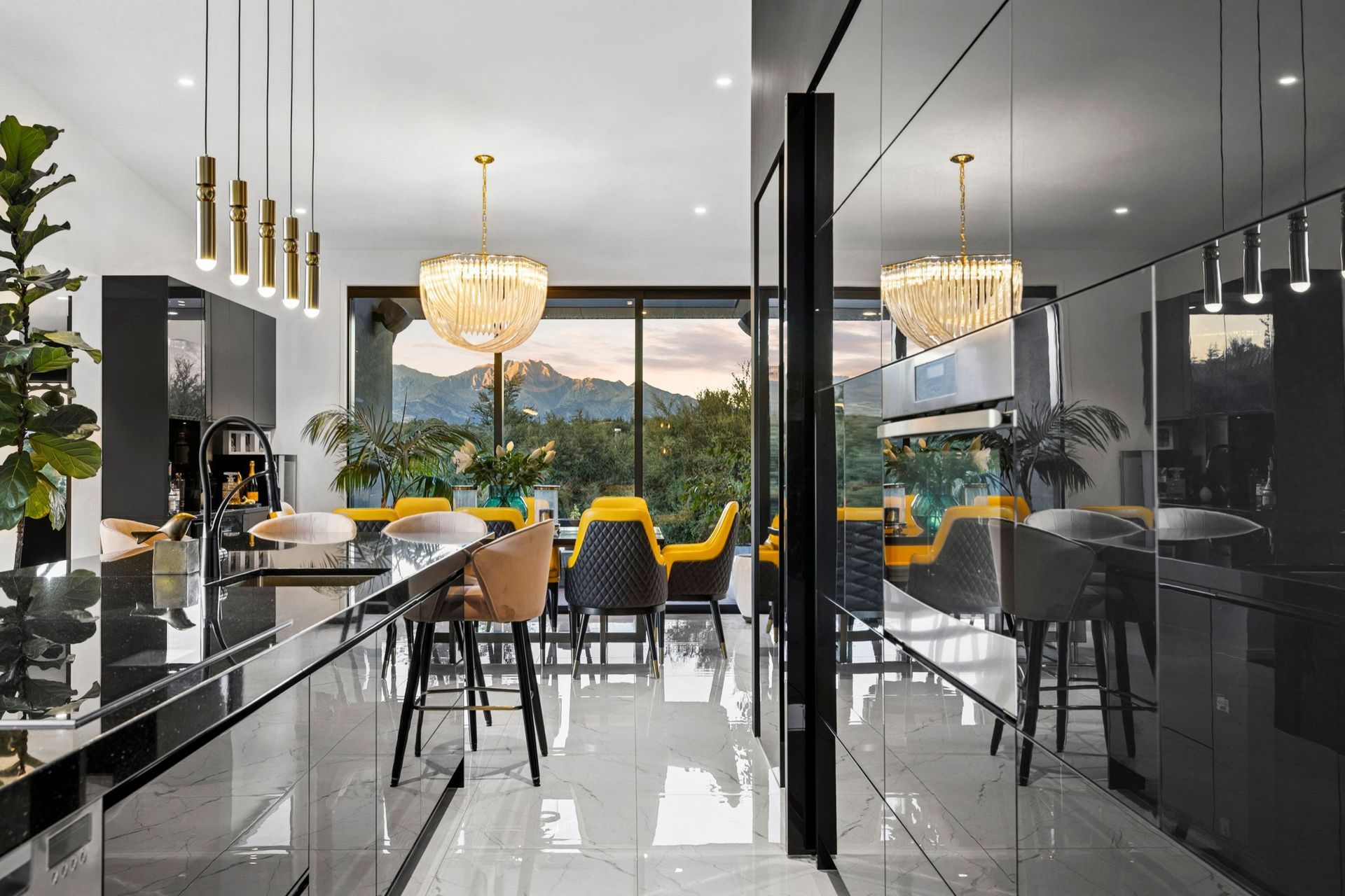SAWIPIdiamondhouseimage23.JPG