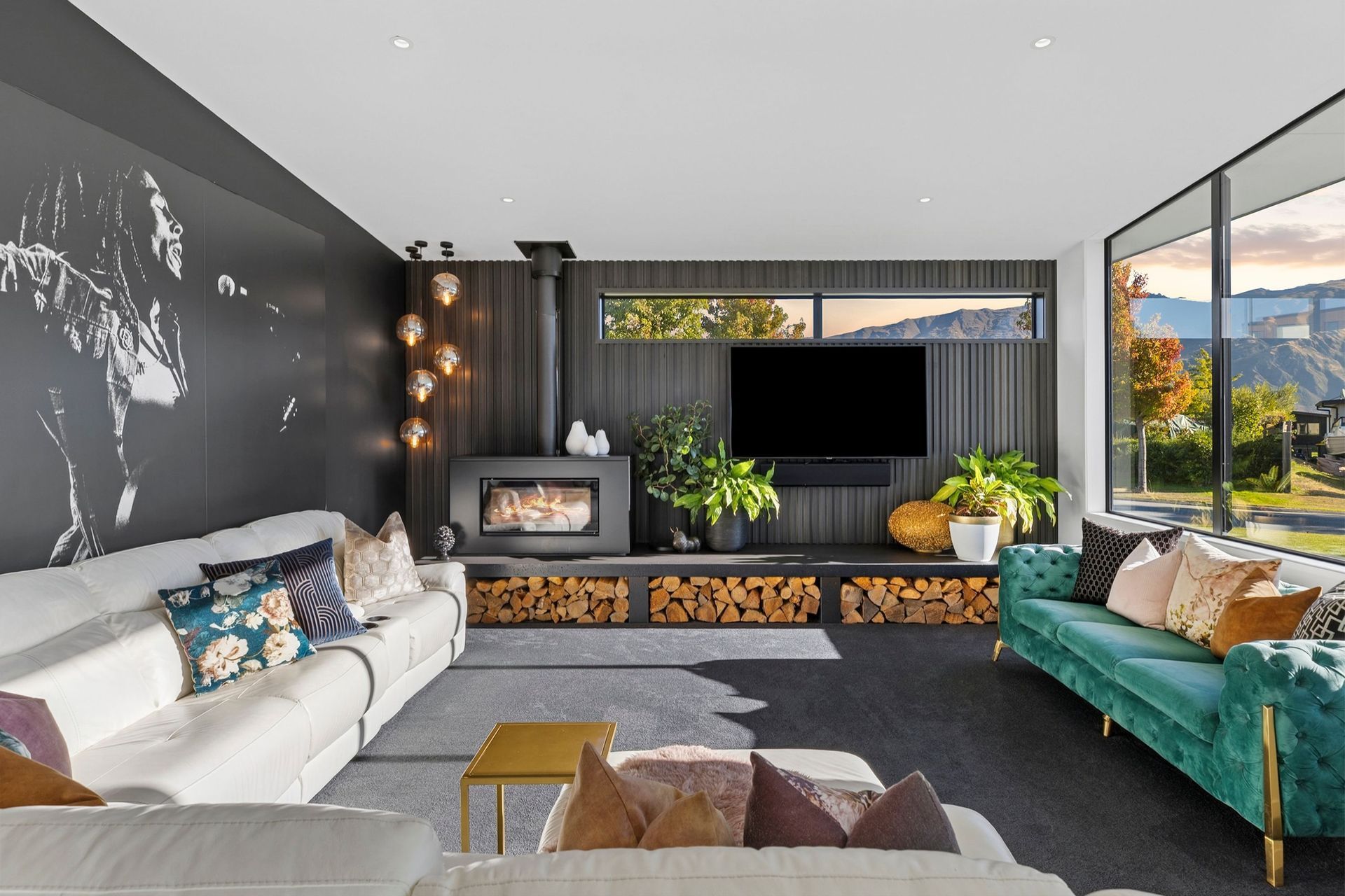 SAWIPIdiamondhouseimage9.JPG