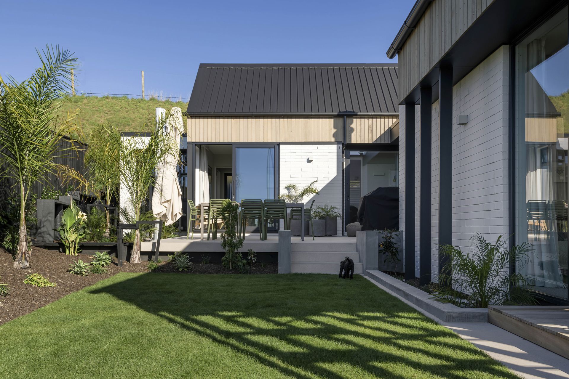 Tasman-Views-Outdoor-Living-SpaceAnthony-Turnham5.jpg