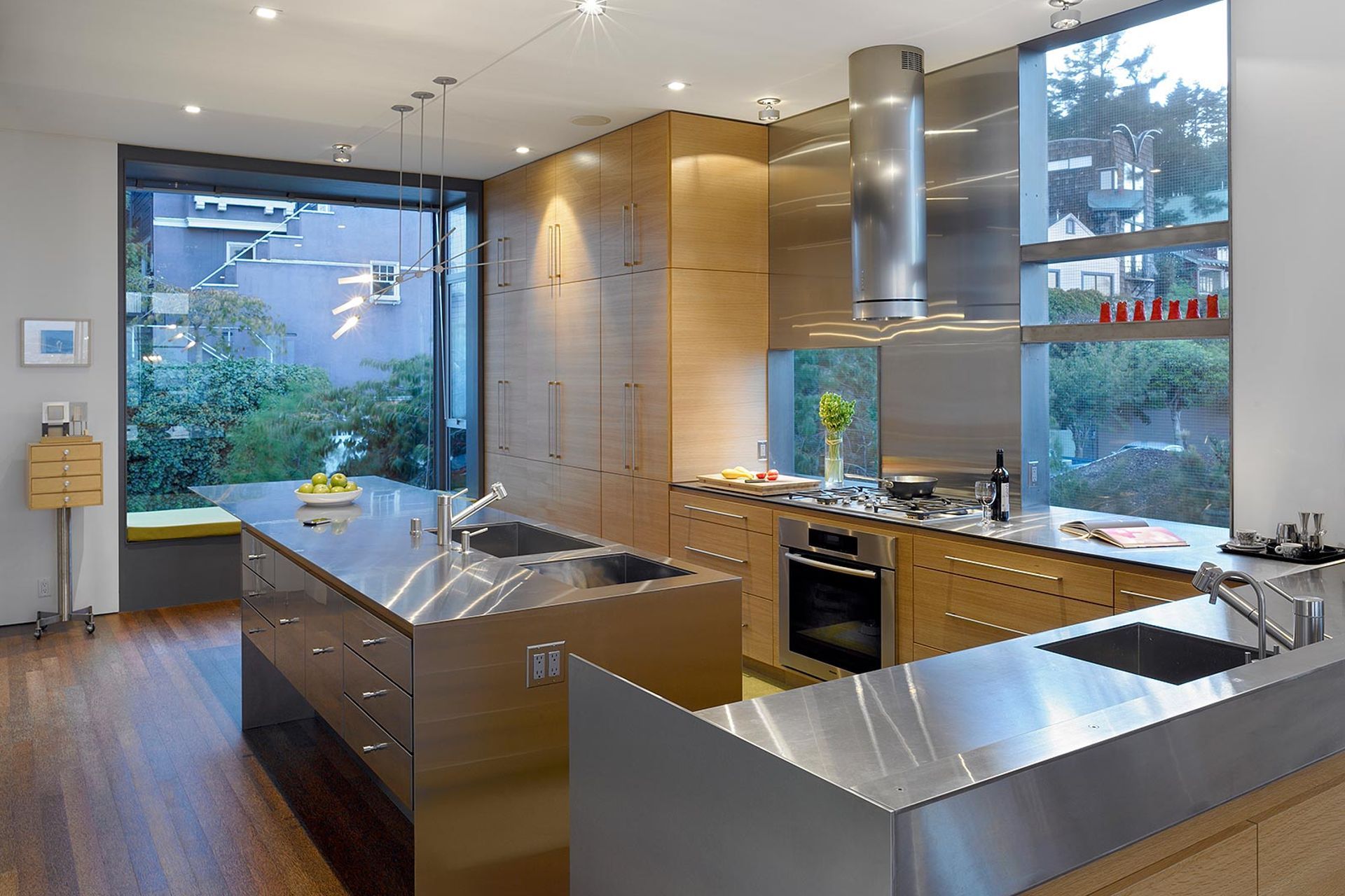 Zack-de-VitoModern-Architecture-Construction-Design-BuildLaidley-Street-House-San-Francisco-Custom-HomeKitchen-AngleDamonte-025.jpg