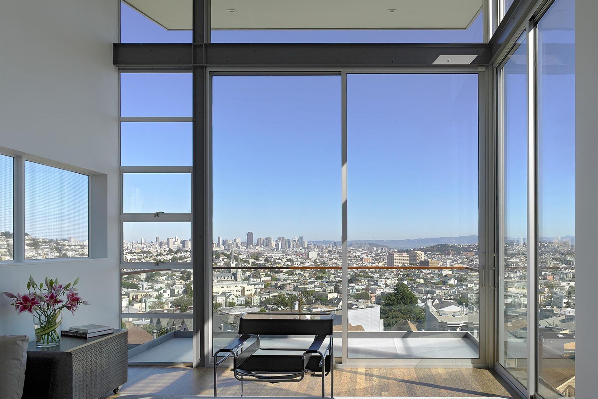 Zack-de-VitoModern-Architecture-Construction-Design-BuildLaidley-Street-House-San-Francisco-Custom-HomeLiving-Room-ViewDamonte-012.jpg