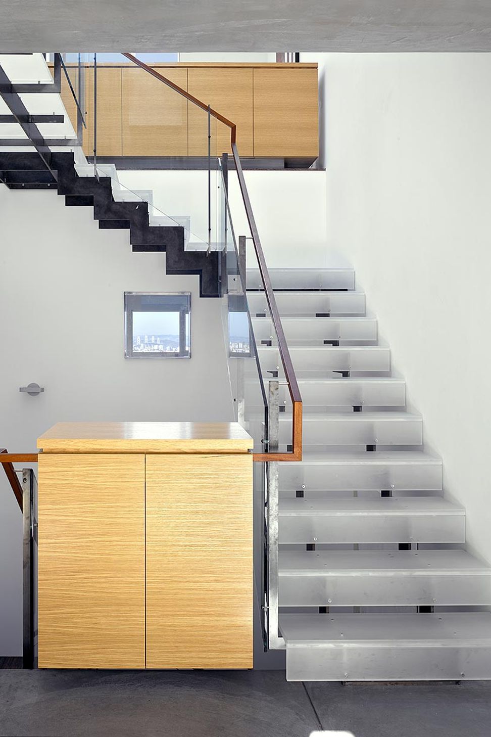 Zack-de-VitoModern-Architecture-Construction-Design-BuildLaidley-Street-House-San-Francisco-Custom-HomeStairEntryDamonte-008.jpg