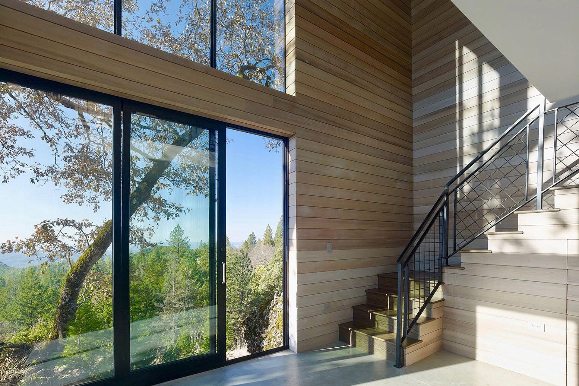 Zack-de-VitoModern-Architecture-Construction-DesignBuildLK-HouseCalistogaCustom-HomeGuest-House-StairsDamonte-021.jpg