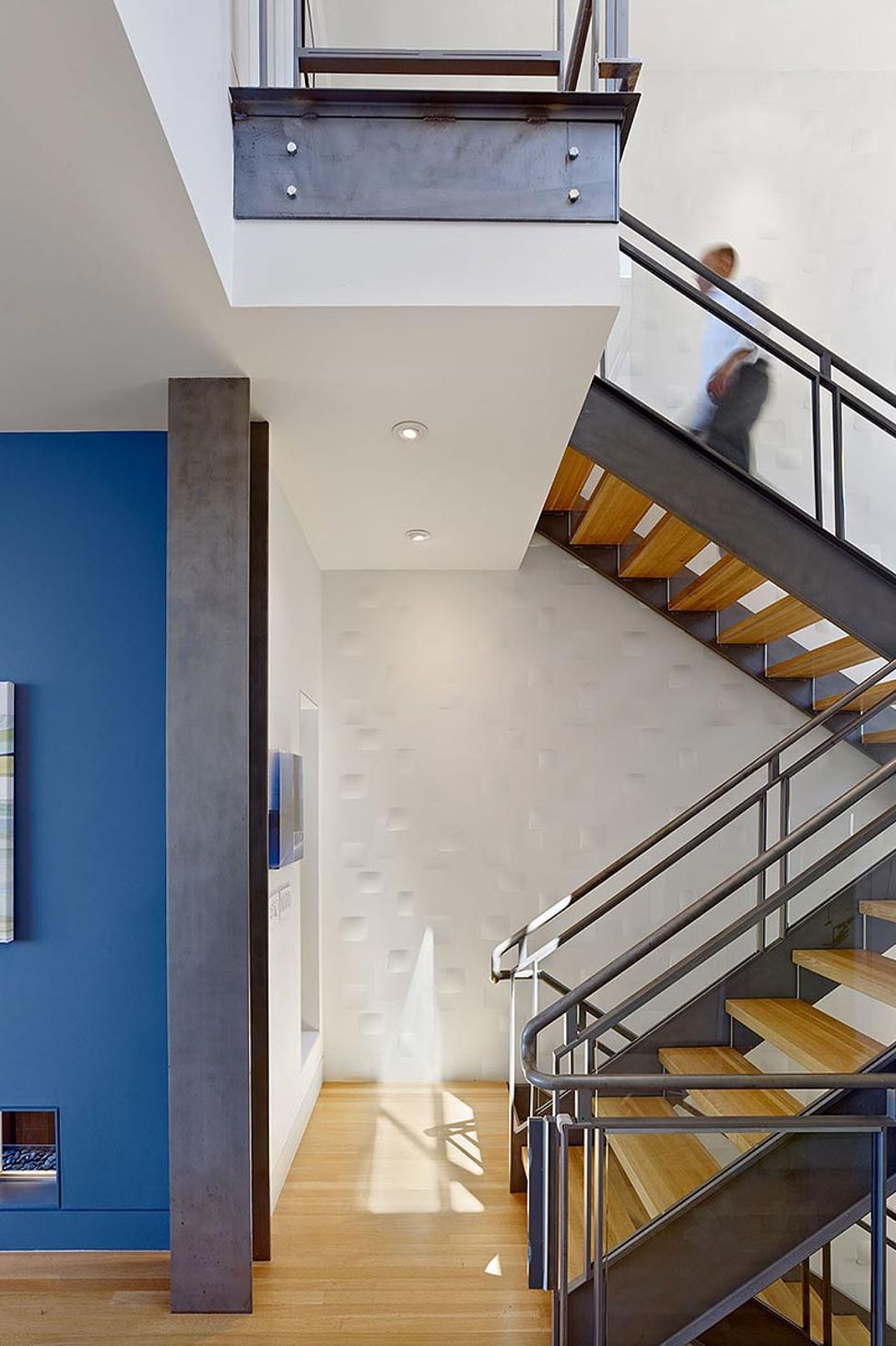 Zack-de-VitoModern-ArchitectureConstructionSan-FranciscoBernal-Heights-HouseSan-FranciscoCustom-HomeStairwayDamonte-002.jpg