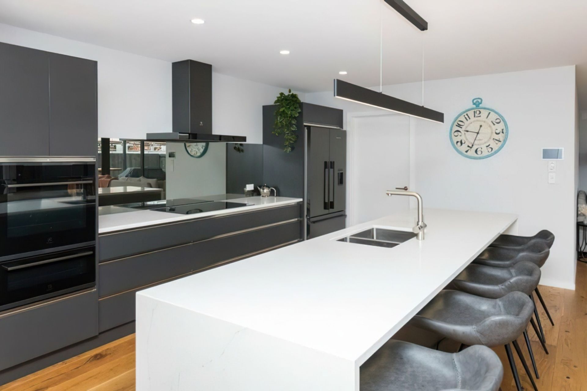 buildmeRive-House-38-1024x682-gigapixel-standard-height-926px.jpg